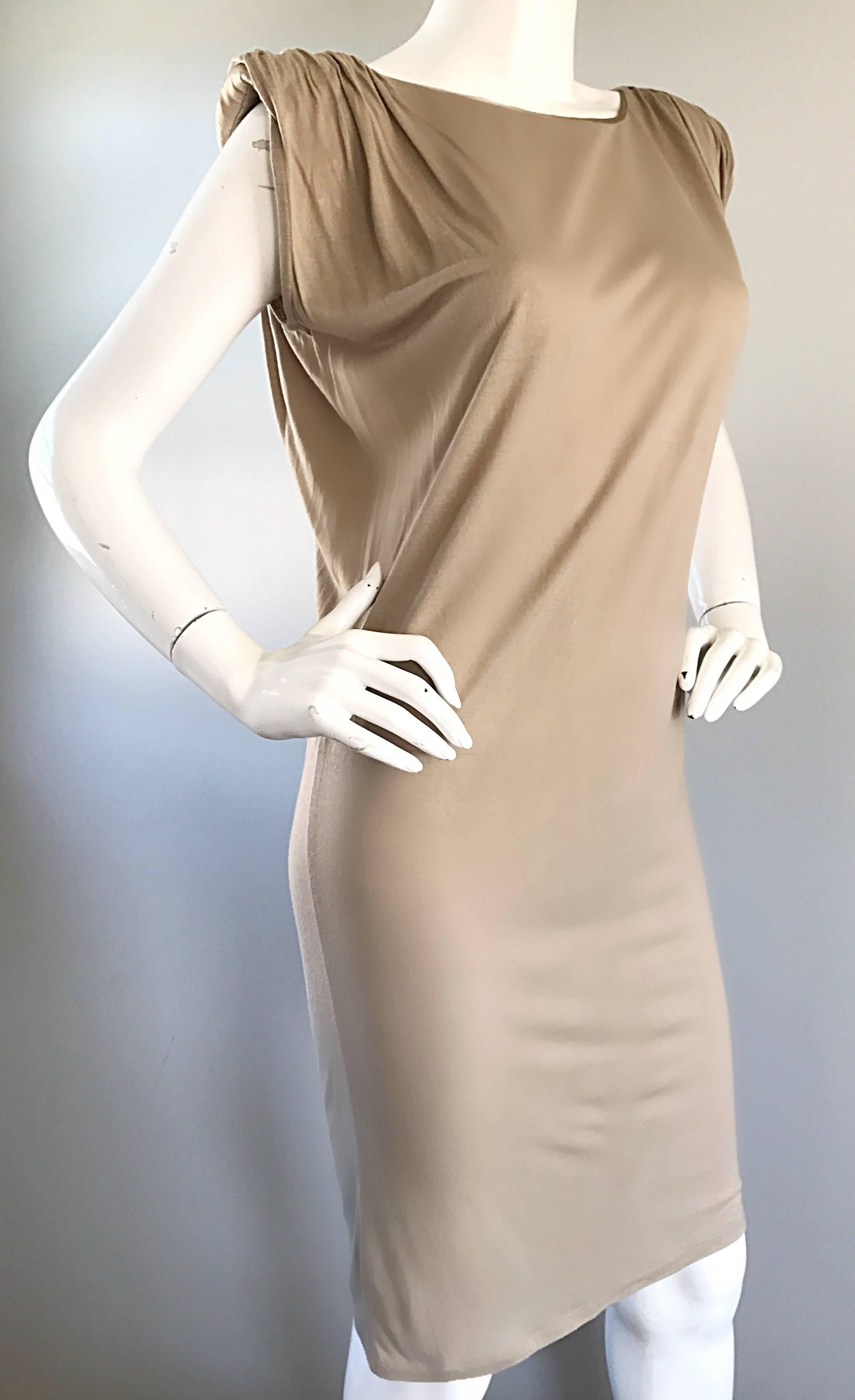 Neu Lanvin Alber Elbaz Taupe Starke Schulter Taupe Seide Avant Garde Kleid NWT  Damen im Angebot