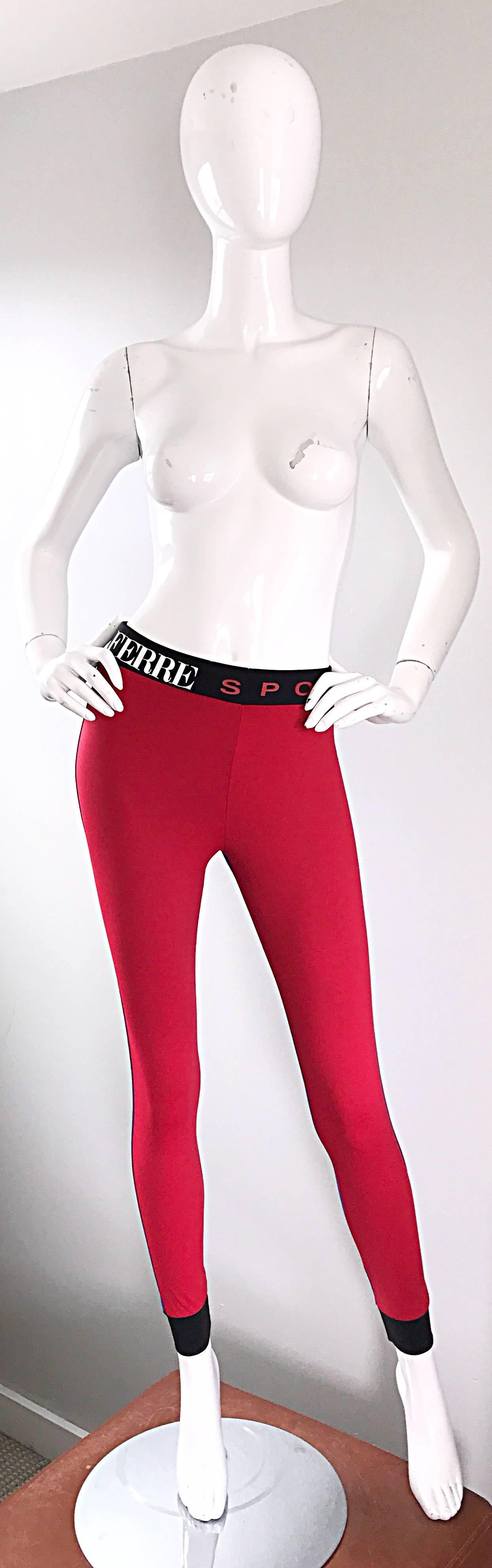 Gianfranco Ferre 1990s Vintage Red and Blue Color Block High Waisted Leggings For Sale 2