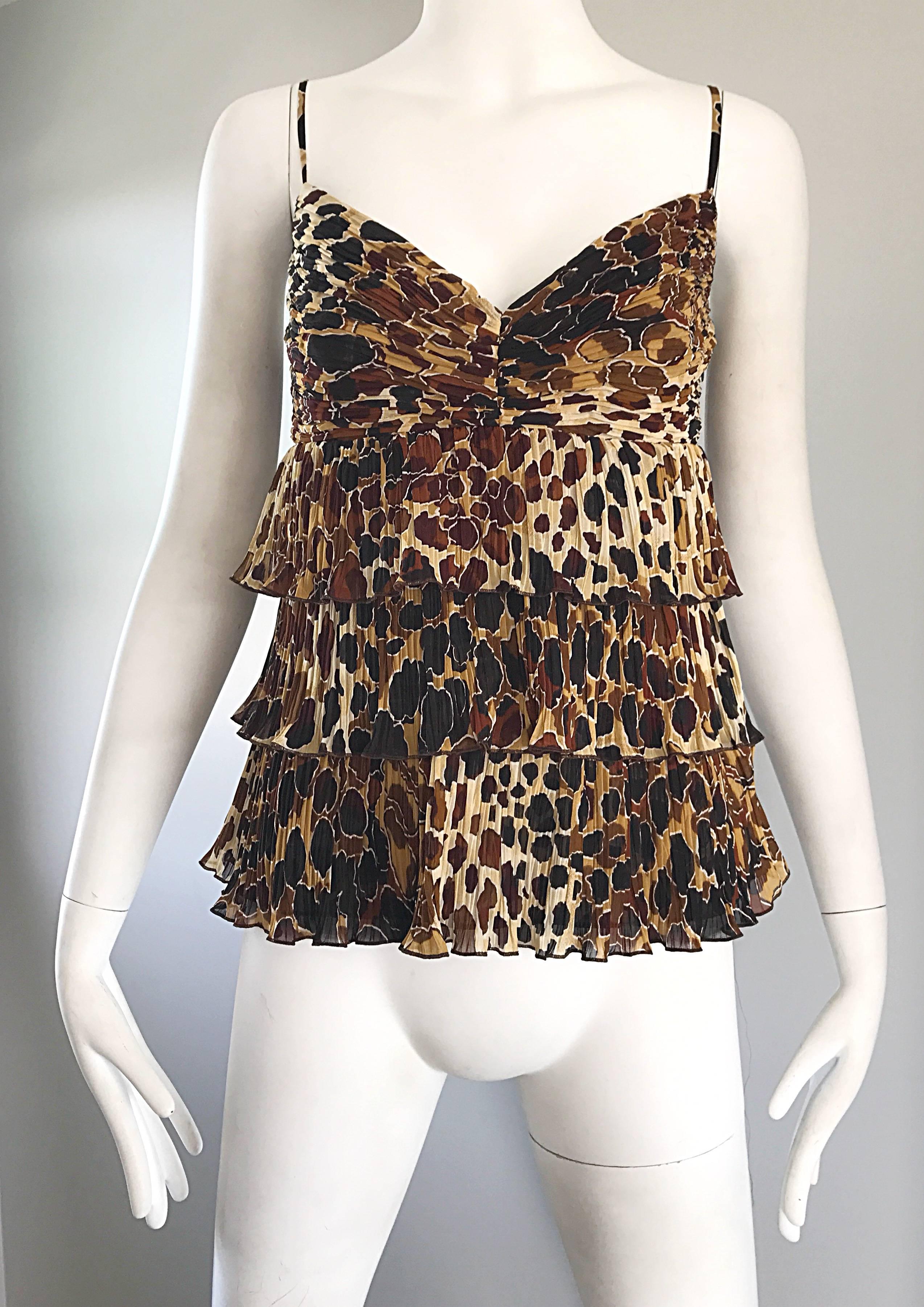 New Escada Leopard Cheetah Print Silk Tiered Sleeveless Tiered Empire Blouse 38 For Sale 2