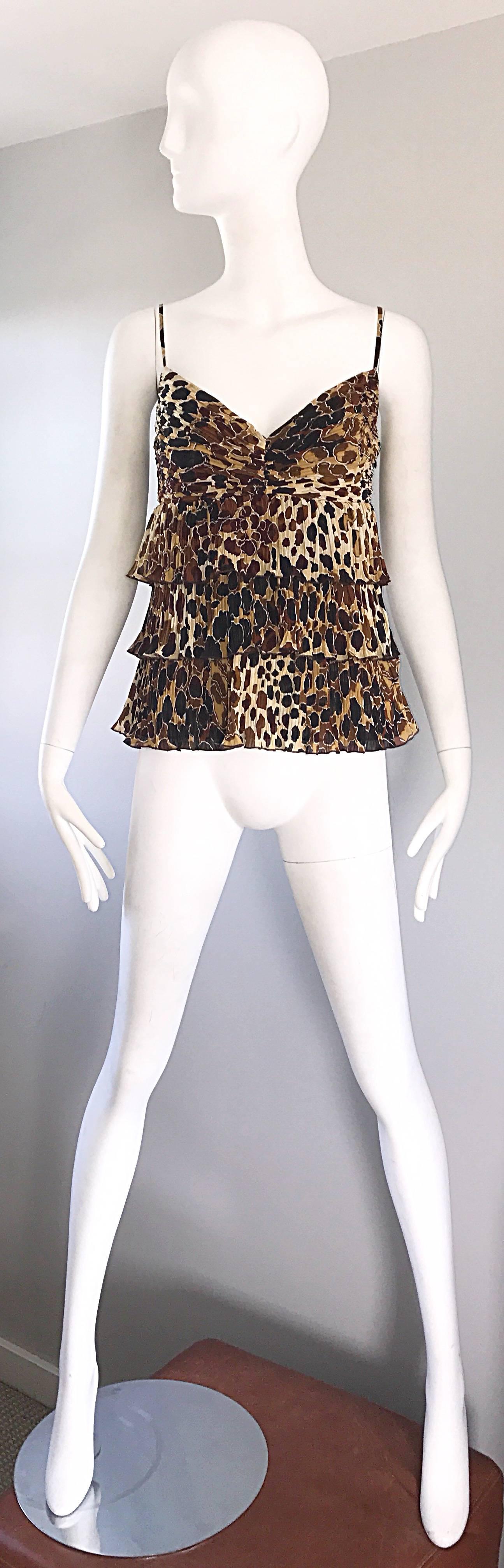 New Escada Leopard Cheetah Print Silk Tiered Sleeveless Tiered Empire Blouse 38 For Sale 4