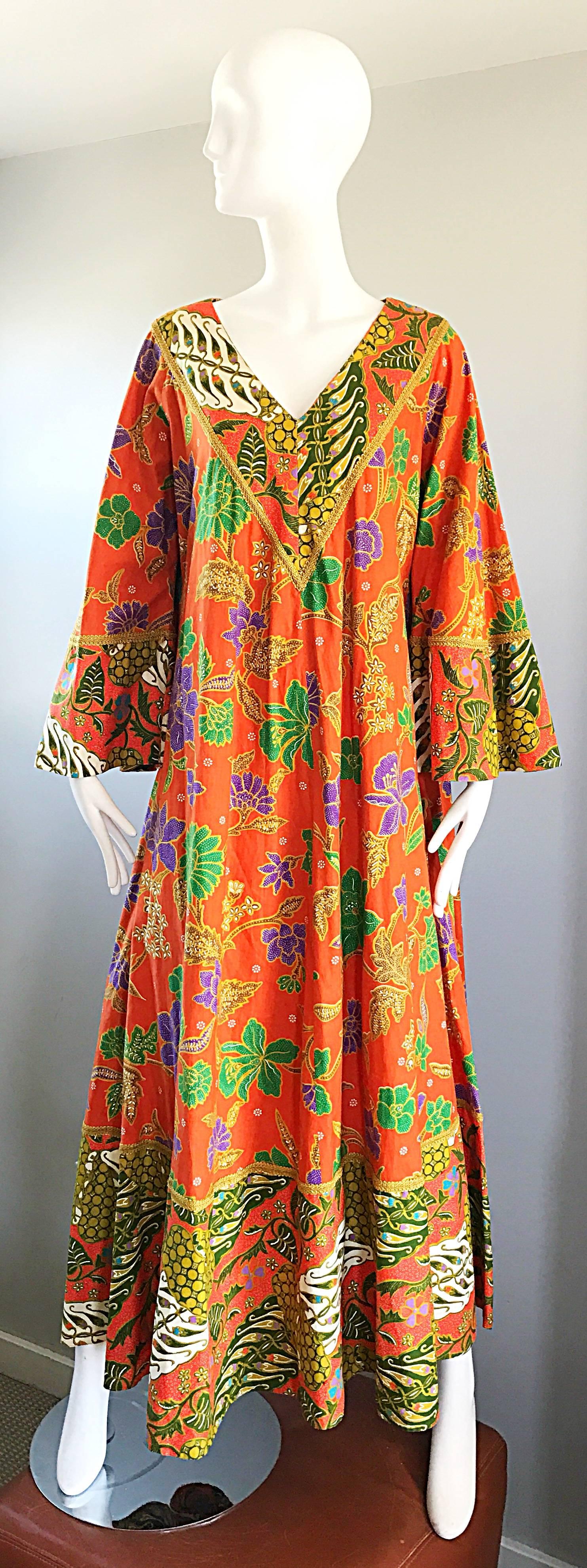 Incredible vintage 70s JAY MORELY for FERN VIOLETTE bright orange colorful oriental themes boho kaftan! Jay Morley was the lead fashion designer for all the major Hollywood movie studios from the 1950s - 1970s. These rare 70s 
Jay Morley pieces were
