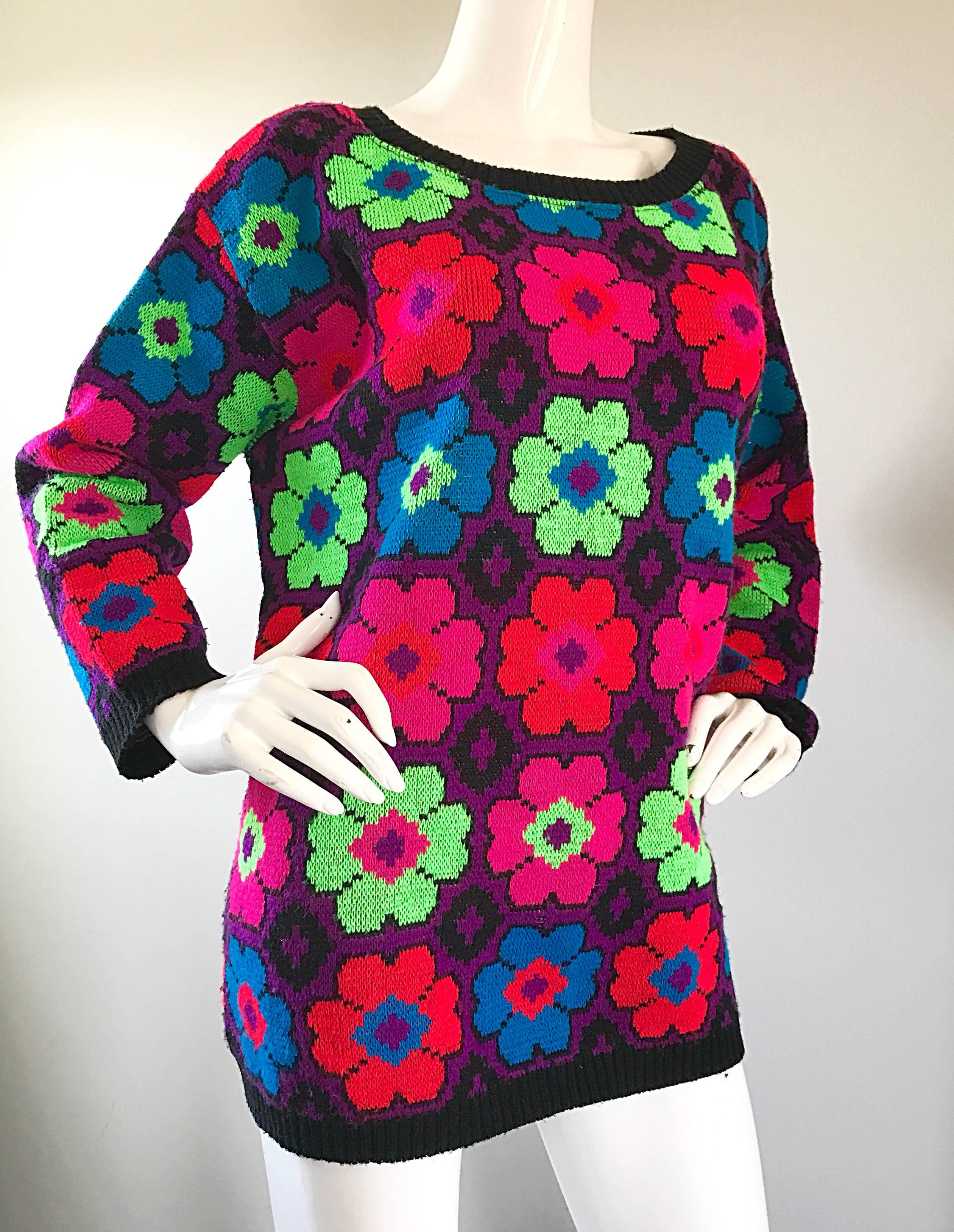Purple 1980s Betsey Johnson Punk Label One Size Intarsia Flower Sweater Jumper 80s