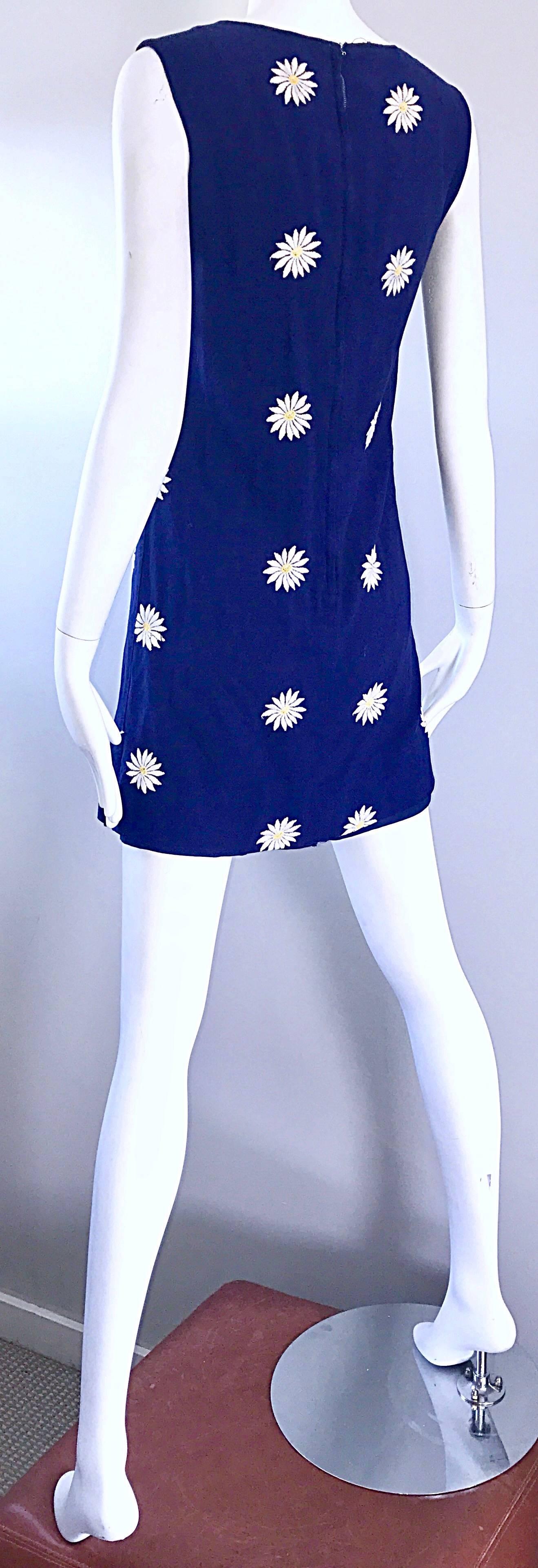 60s daisy dress