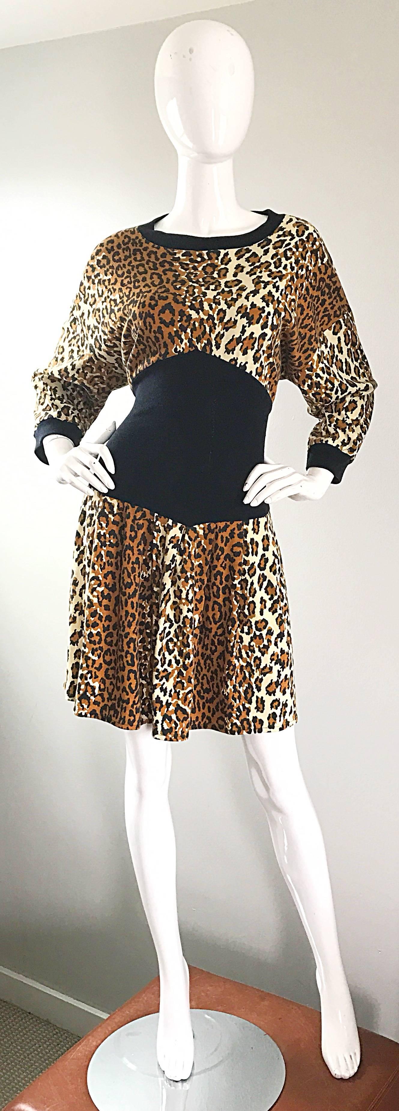 Amazing 1980s Leopard Cheetah Print Dolman Sleeve Vintage 80s Sweatshirt Dress For Sale 1