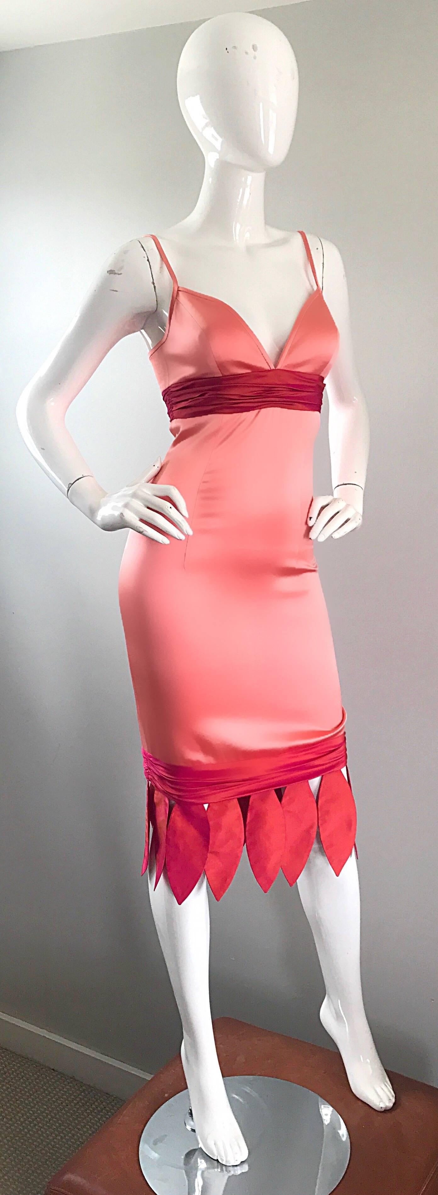 Rare 1990s Coltrane Conui Couture Pink + Raspberry ' Petal ' Silk Bodycon Dress For Sale 2