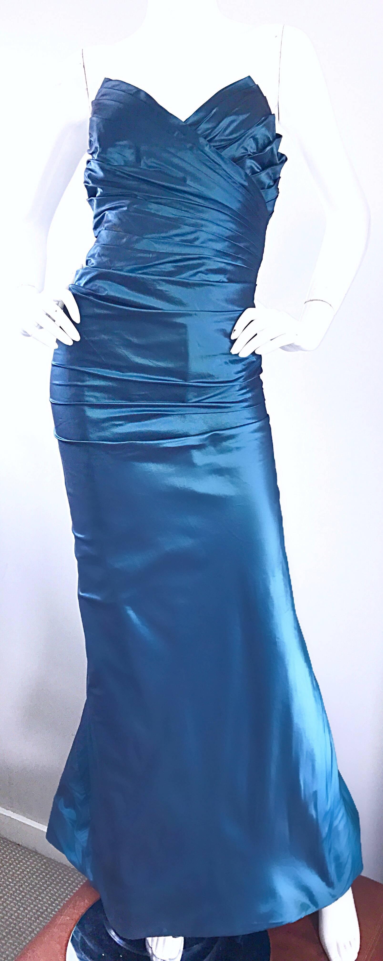 Women's Vintage Ronald Nivelais Sz 10 Bergdorf Goodman Blue Silk Taffeta Strapless Gown For Sale