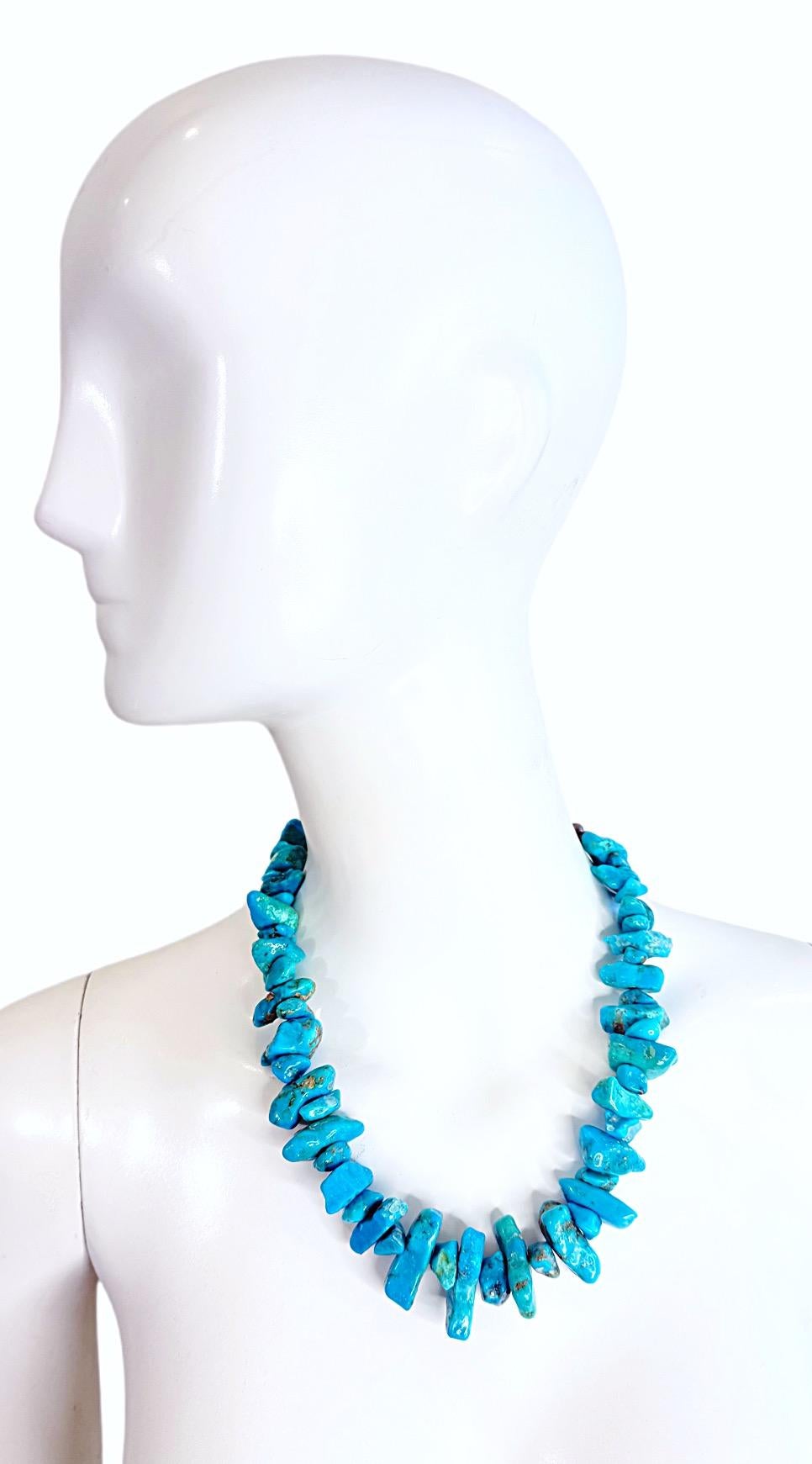 Collar vintage Navajo Chunky Turquoise Nugget con cuentas de banco de ley años 70 en venta 6
