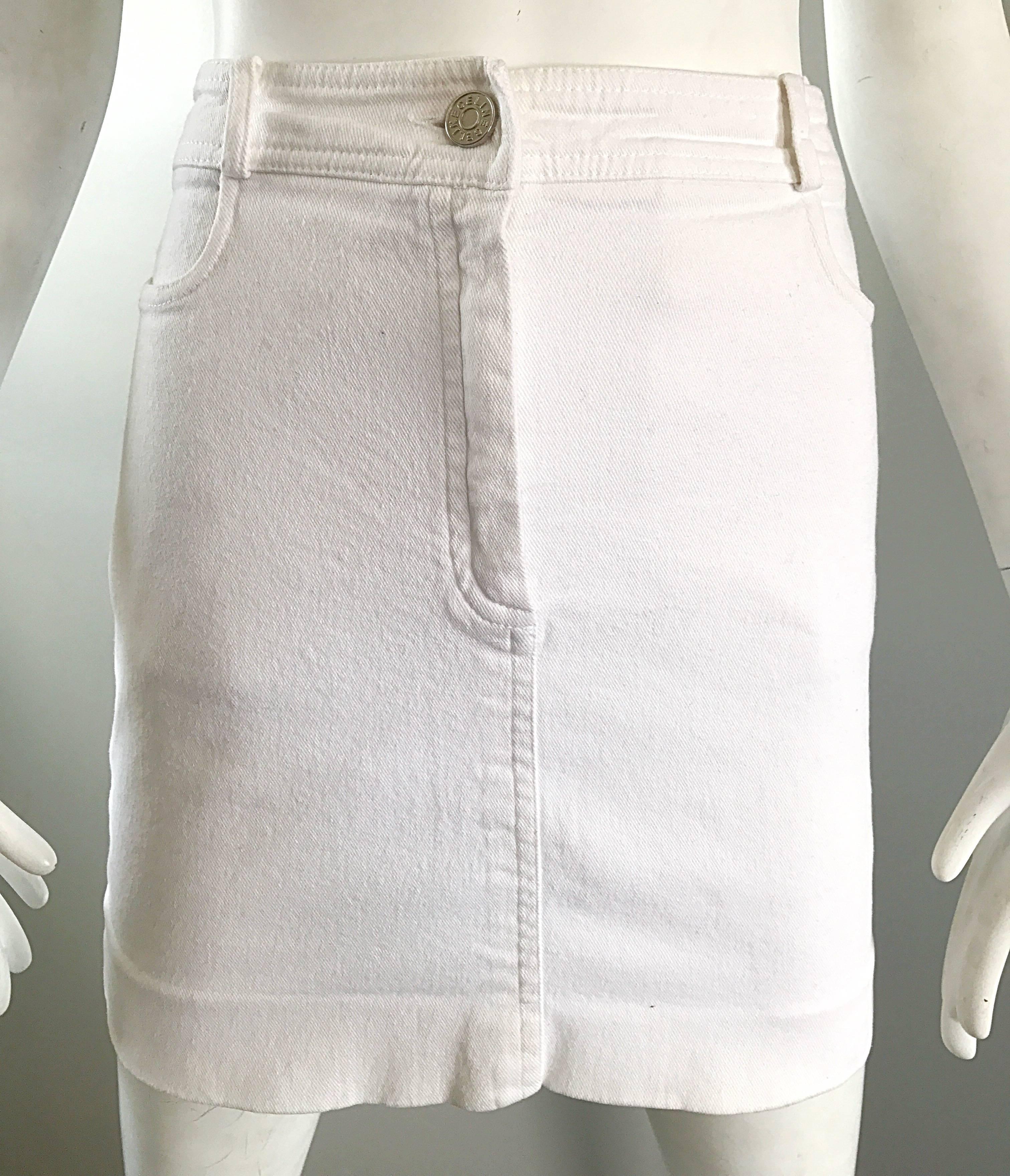 Mini-jupe vintage Céline en jean blanc et jean bleu, taille 40, années 1990 Pour femmes en vente