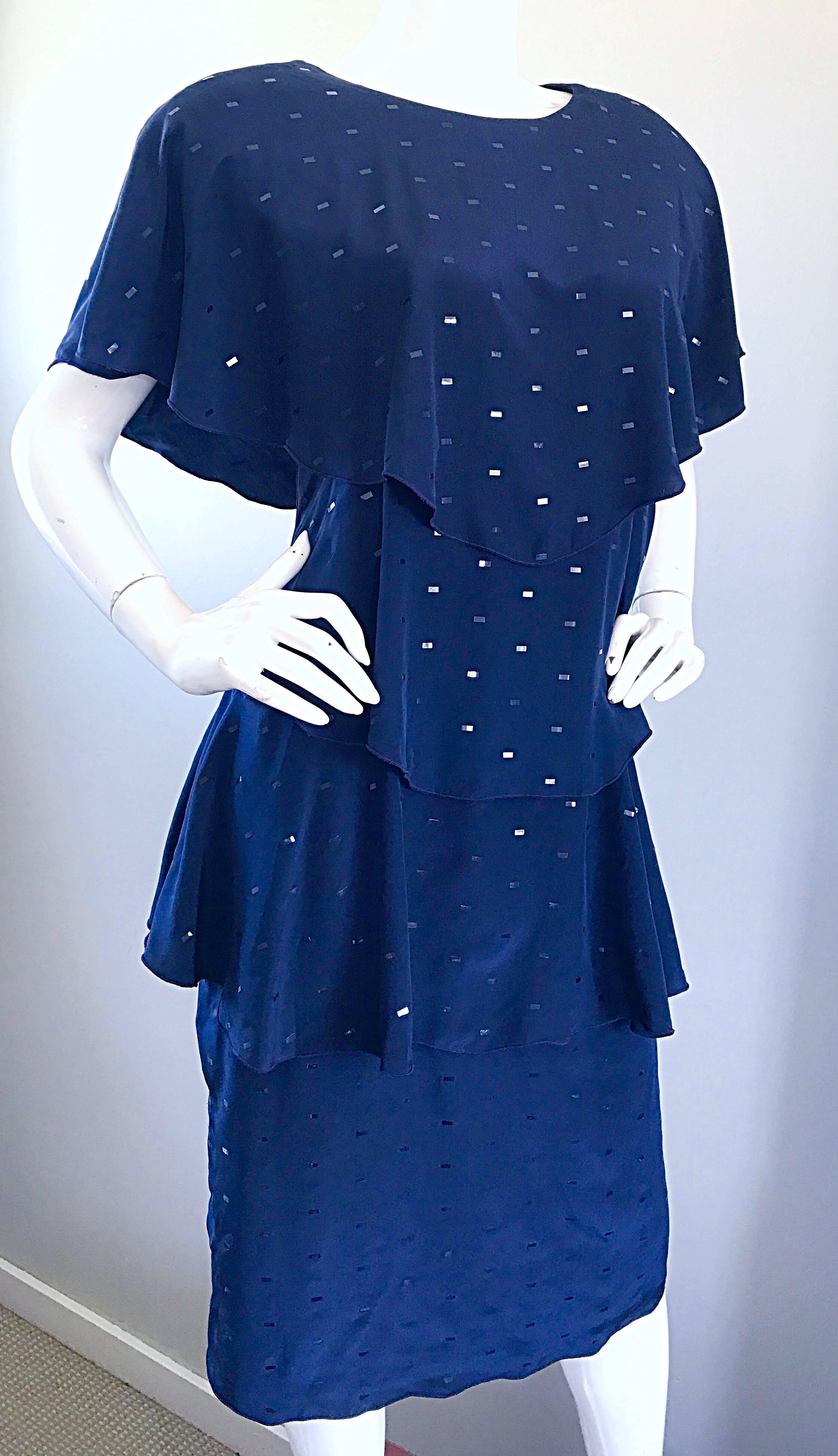 Vintage Holly's Harp Size Large Navy Blue Sequin Flapper Inispired Silk Dress  In Excellent Condition For Sale In San Diego, CA