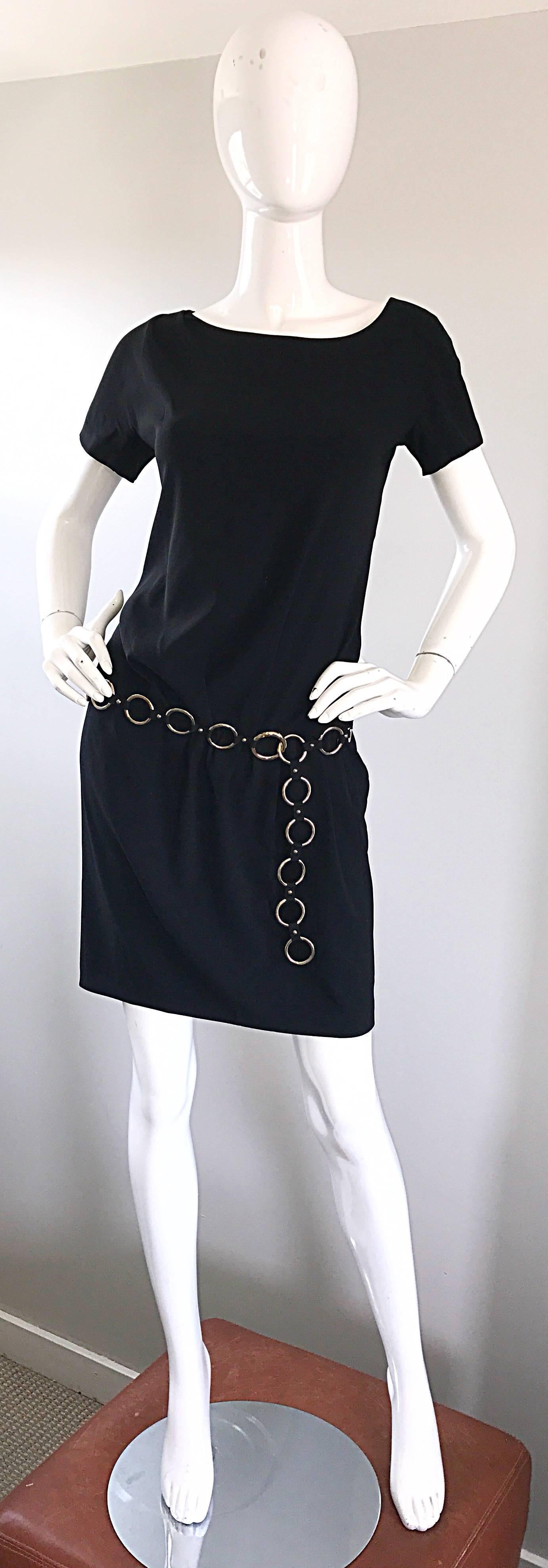 1990s Moschino Cheap & Chic Black Silver Chain Loop Belt Vintage Dress Size 6  For Sale 2