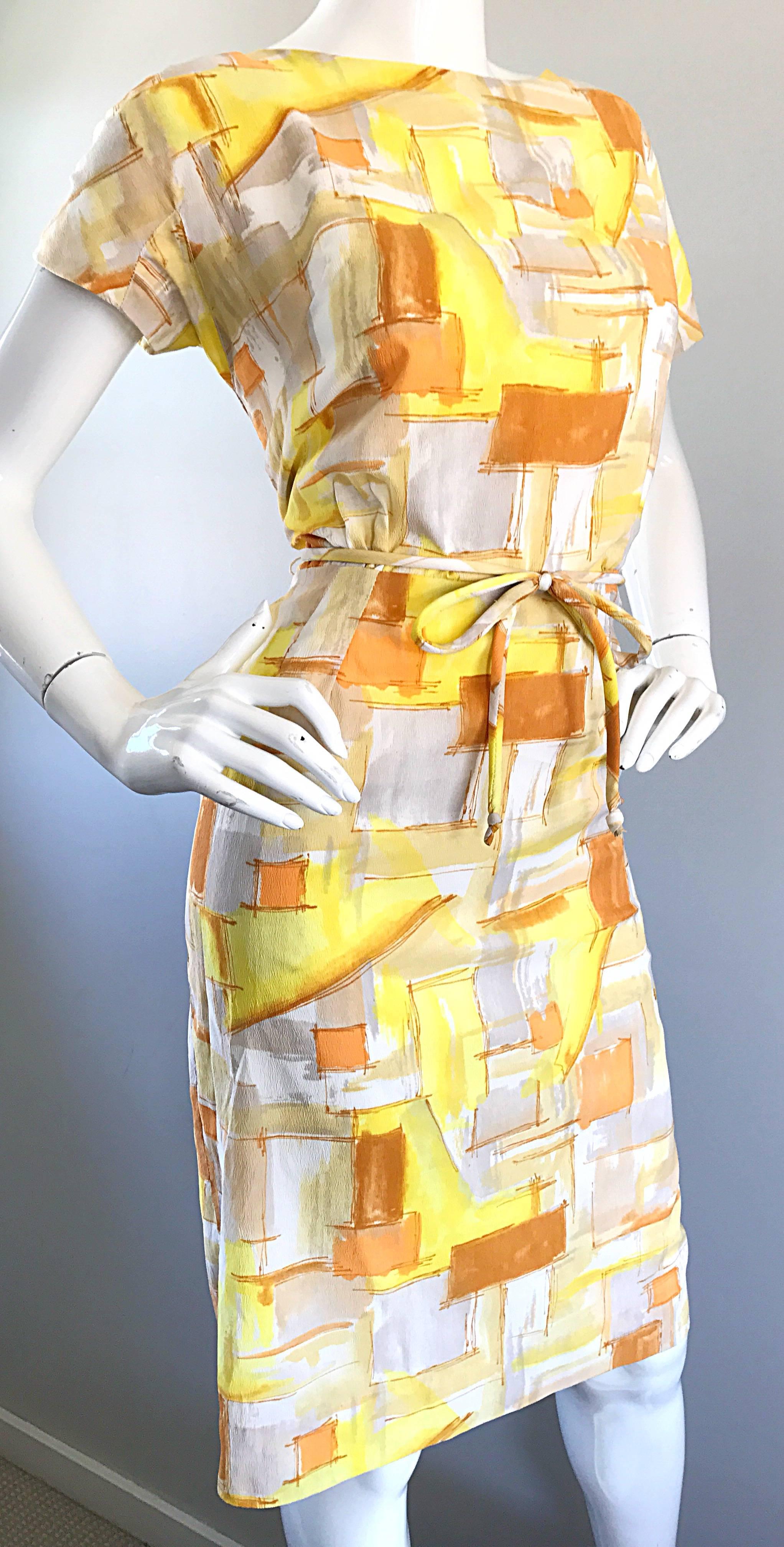 Chic 1960s Gelb + Orange + Weiß Kurzarm Gürtel Vintage 60s Mod Day Dress im Zustand „Hervorragend“ im Angebot in San Diego, CA