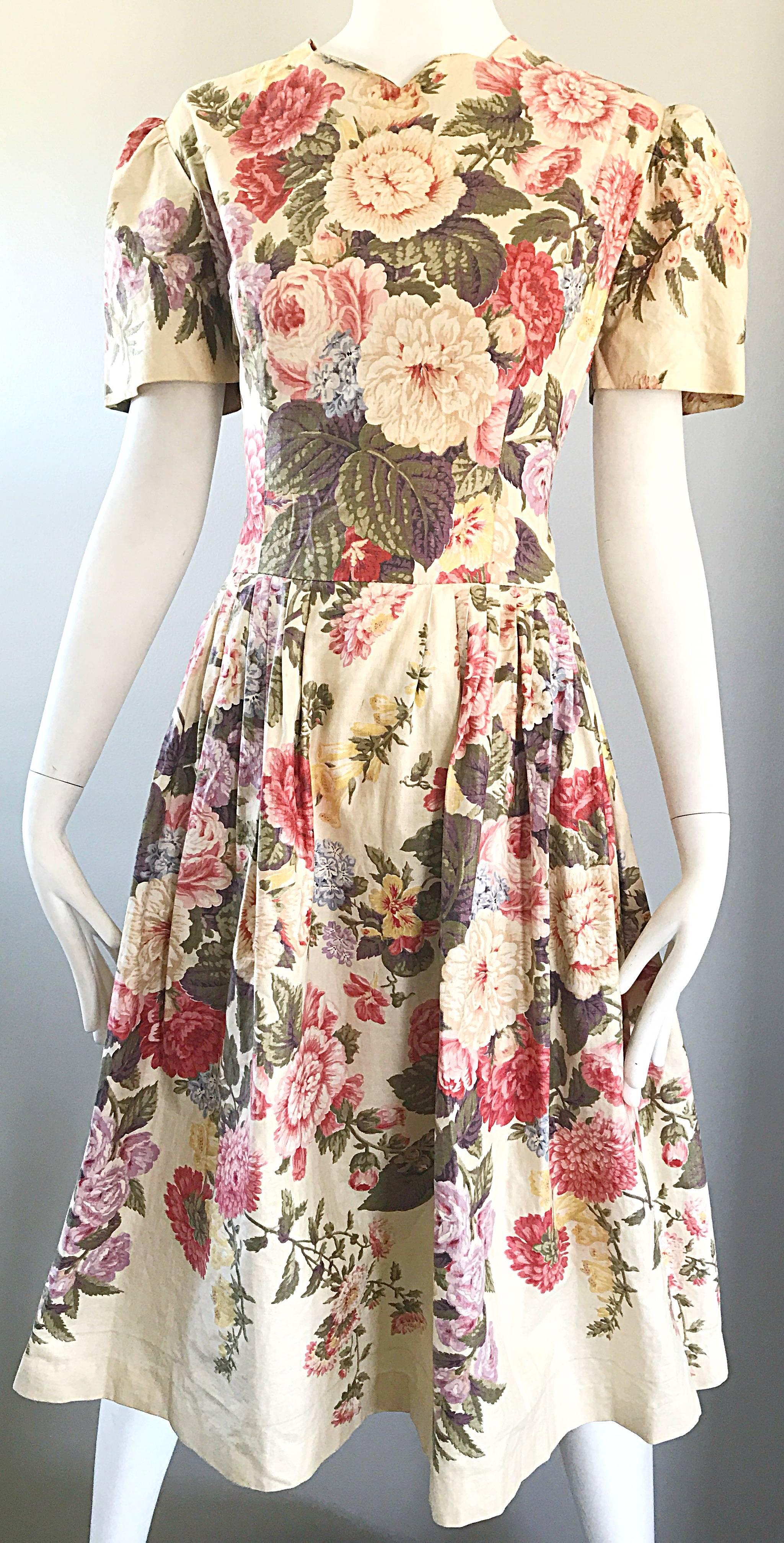Beautiful 1980s does 1950s Hand Painted Floral Puff Sleeve Vintage 80s Dress In Excellent Condition For Sale In San Diego, CA
