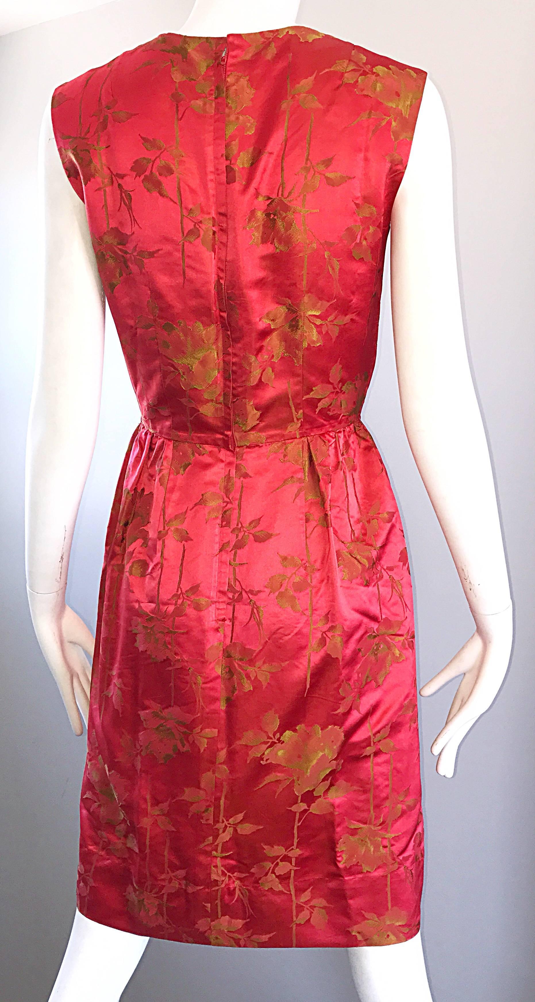 1950s Dynasty I Magnin Raspberry Red Gold Flowers Silk Satin Vintage 50s Dress In Excellent Condition For Sale In San Diego, CA