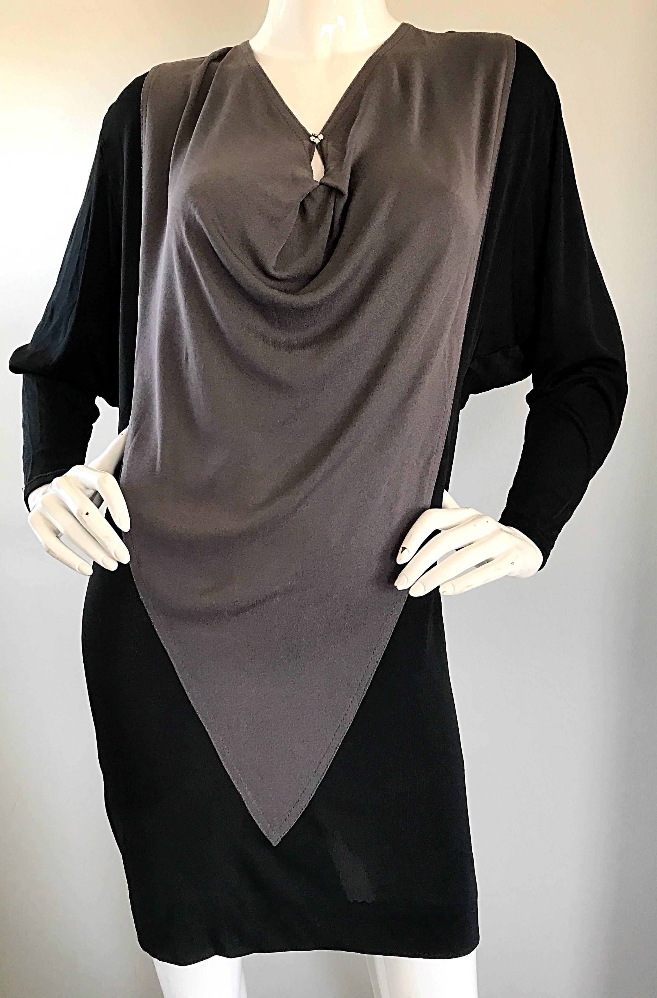 Anni '90 D.A. Greene & Greene, abito in jersey vintage con manica a soffietto in nero e grigio in vendita 1