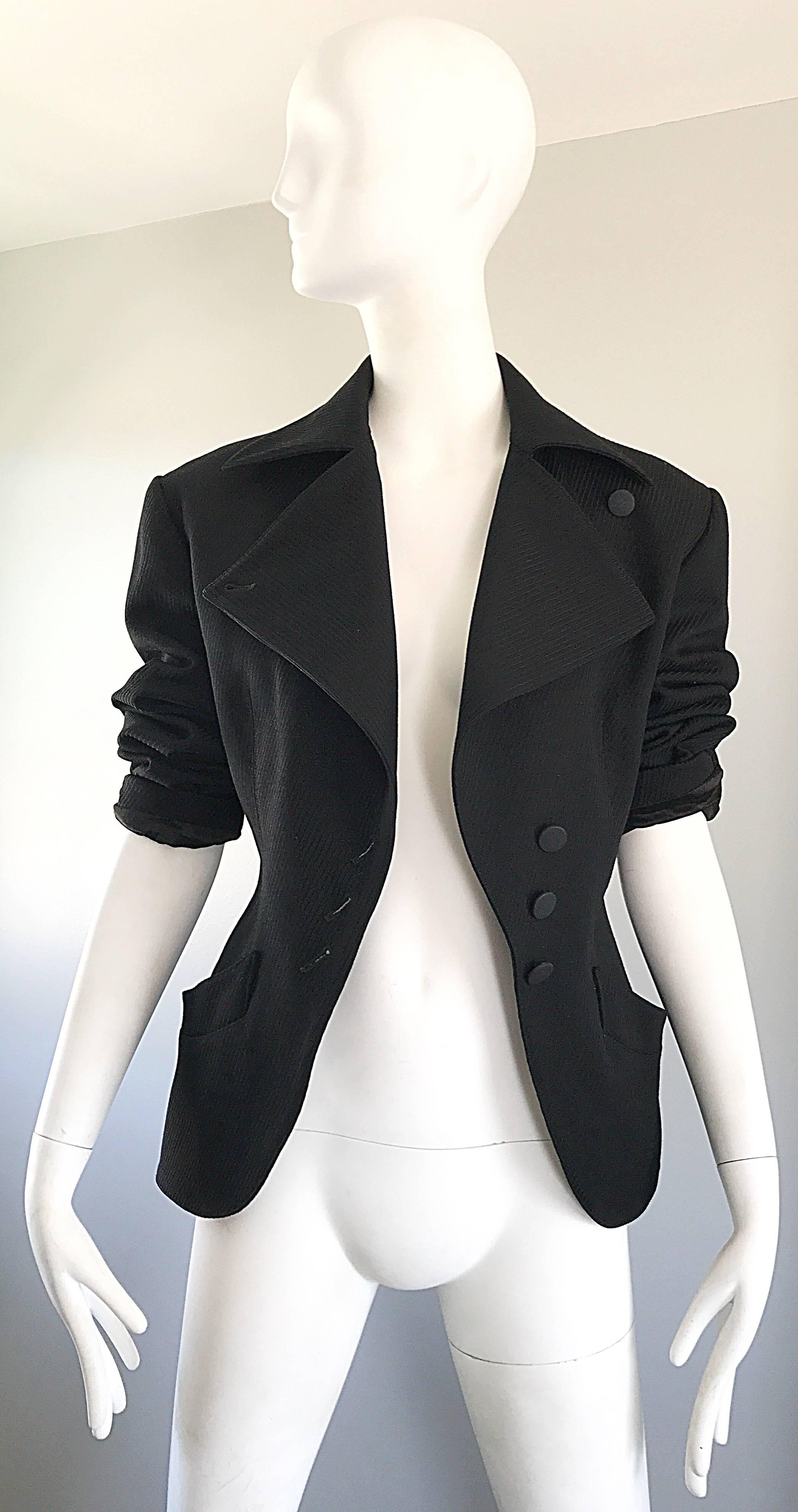 Rare Vintage Alaia 1980s Musuem Held Avant Garde Wasp Waist 80s Fitted Jacket For Sale 1