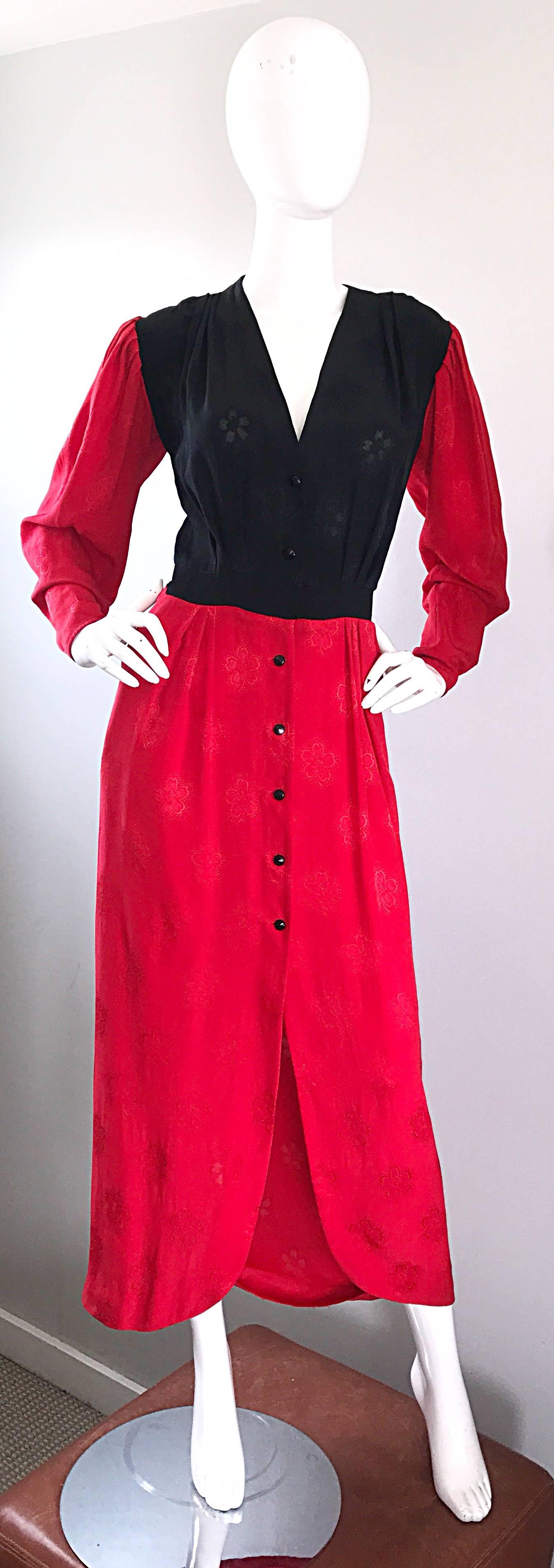 Emanuel Ungaro Vintage Red + Black Color Block 1990s Long Sleeve 90s Silk Dress  In Excellent Condition For Sale In San Diego, CA