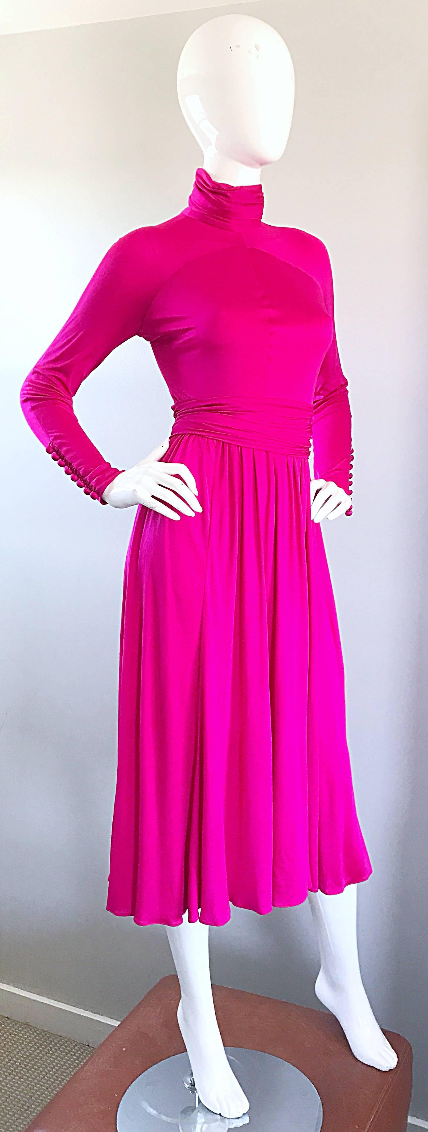 Women's Vintage Geoffrey Beene Shocking Hot Pink Fuchsia Silk Jersey Long Sleeve Dress