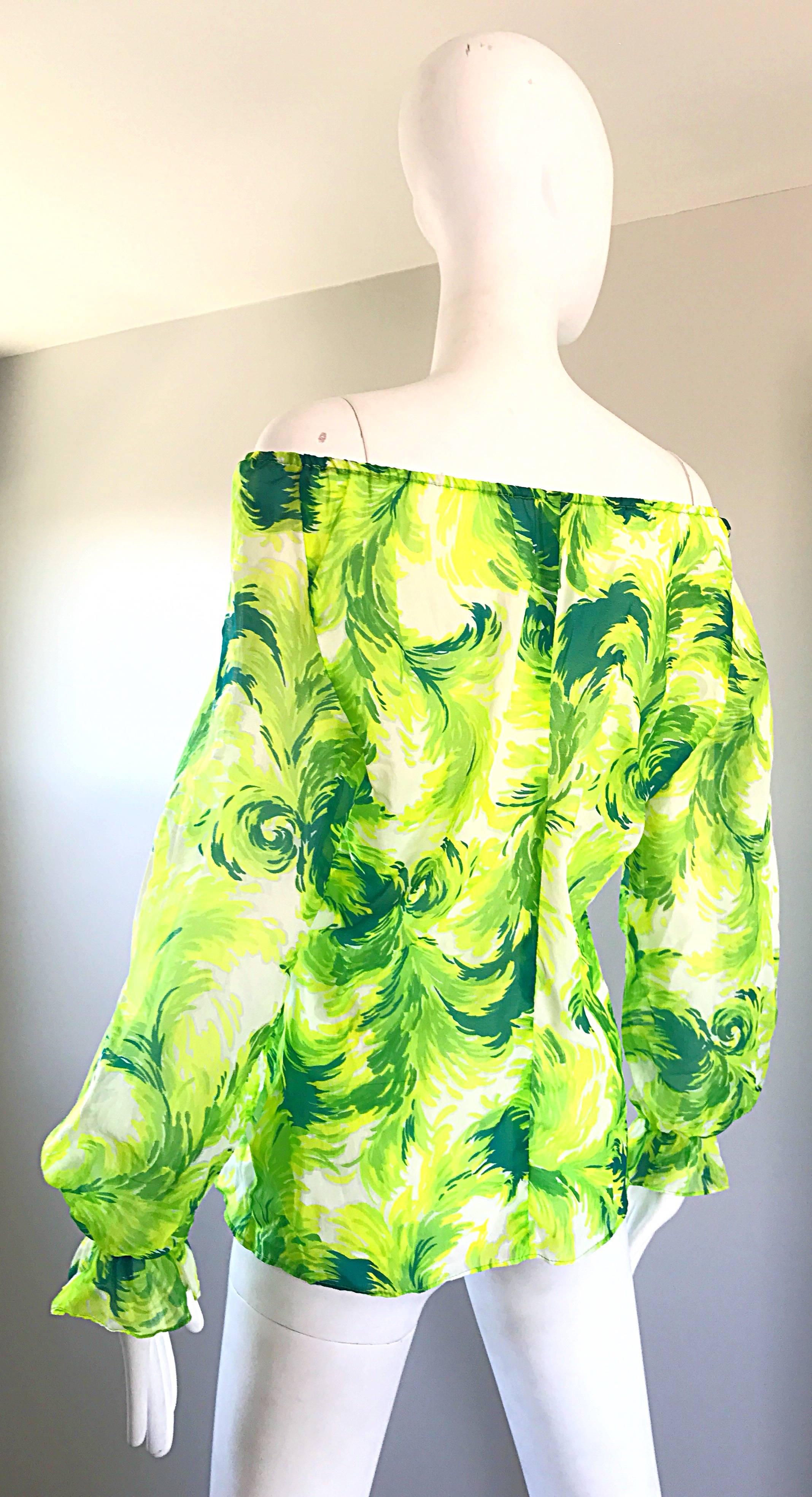 Women's Amazing 1970s Bright Green and White Feather Print Boho Off - Shoulder 70s Top For Sale