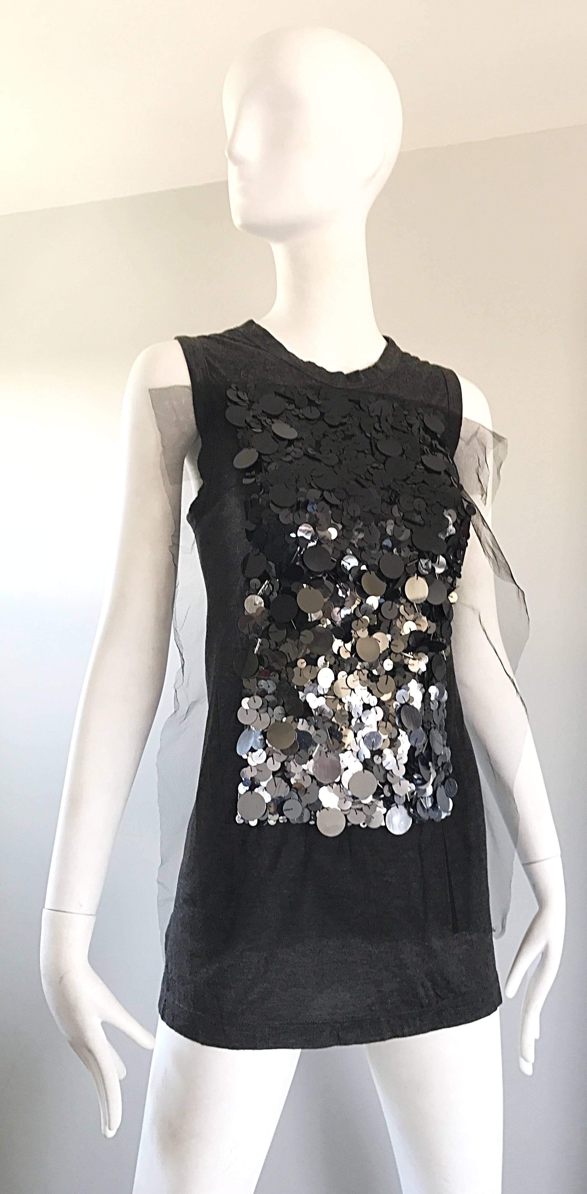 1990s Vera Wang Charcoal Gray Paillettes Tulle Sleeveless Vintage Blouse Top For Sale 1