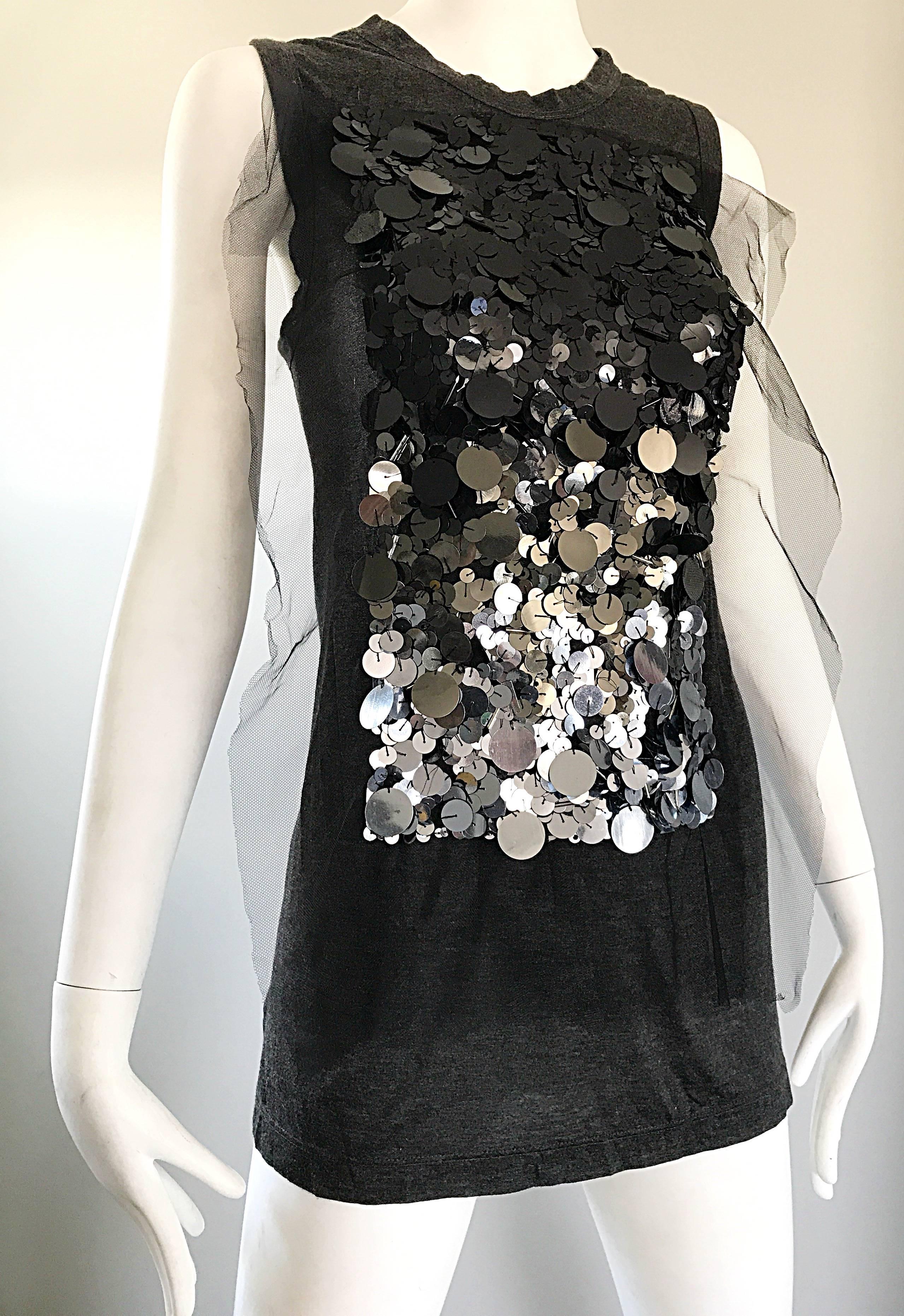 1990s Vera Wang Charcoal Gray Paillettes Tulle Sleeveless Vintage Blouse Top For Sale 2