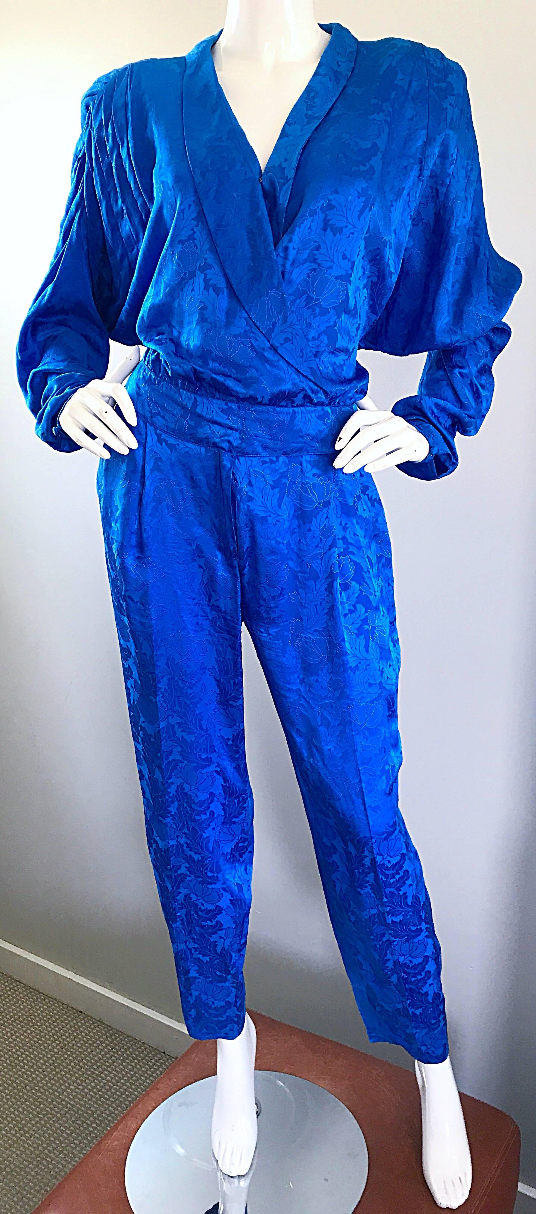 Women's Vintage Flora Kung Royal Blue Size 10 Silk Long Dolman Sleeve Jumpsuit For Sale
