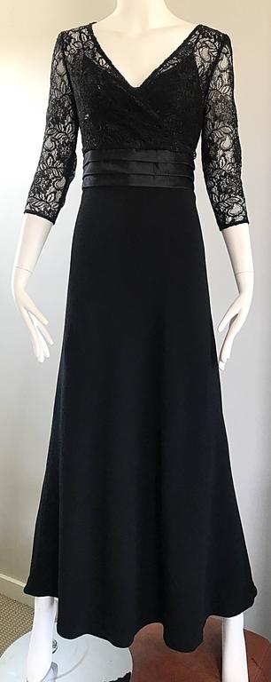 Badgley Mischka Beautiful Black Lace 3/4 Sleeves Size 8 Vintage Gown, 1990s