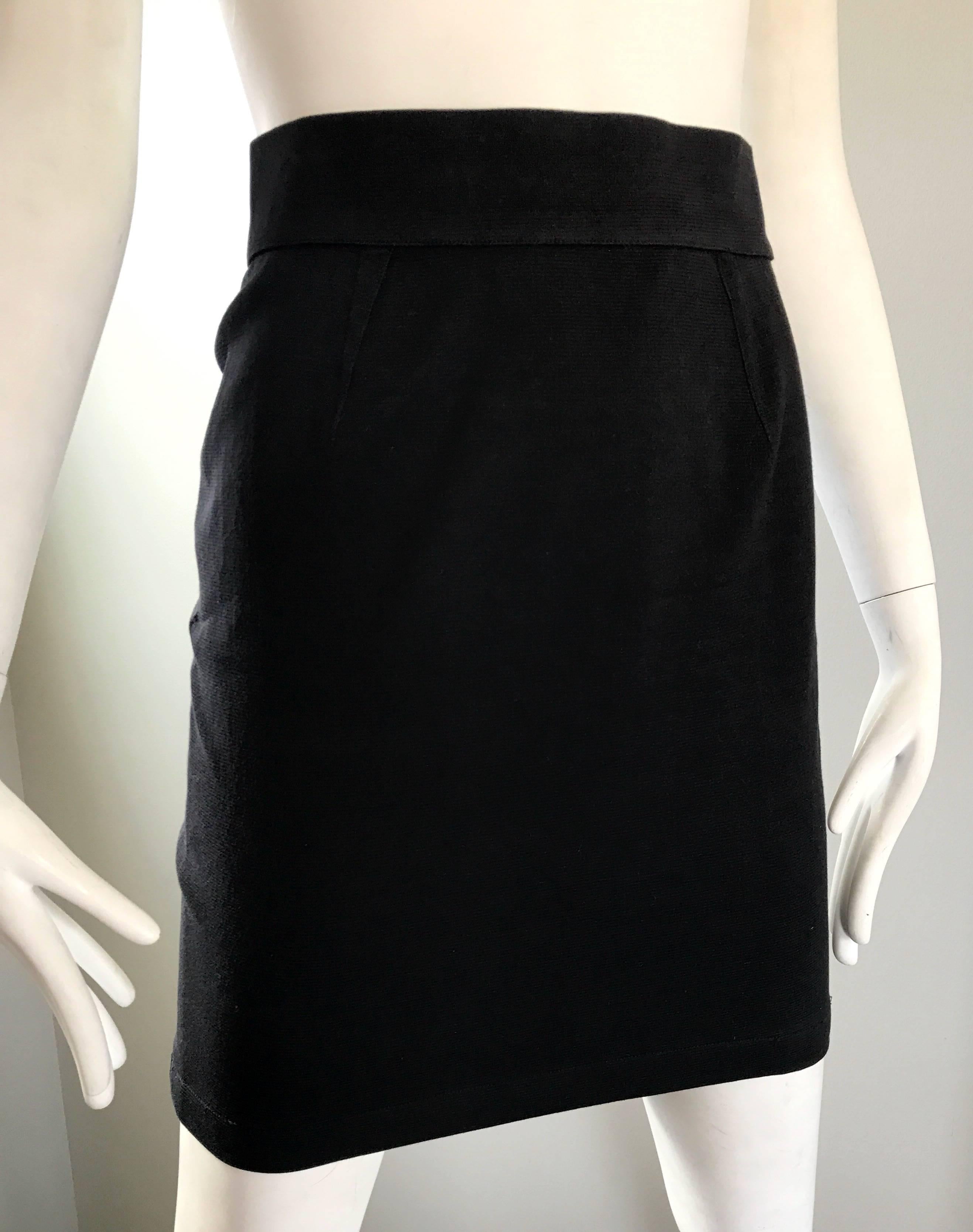 1990s Thierry Mugler Black High Waisted VIntage 90s Stretch Mini Pencil Skirt In Excellent Condition In San Diego, CA