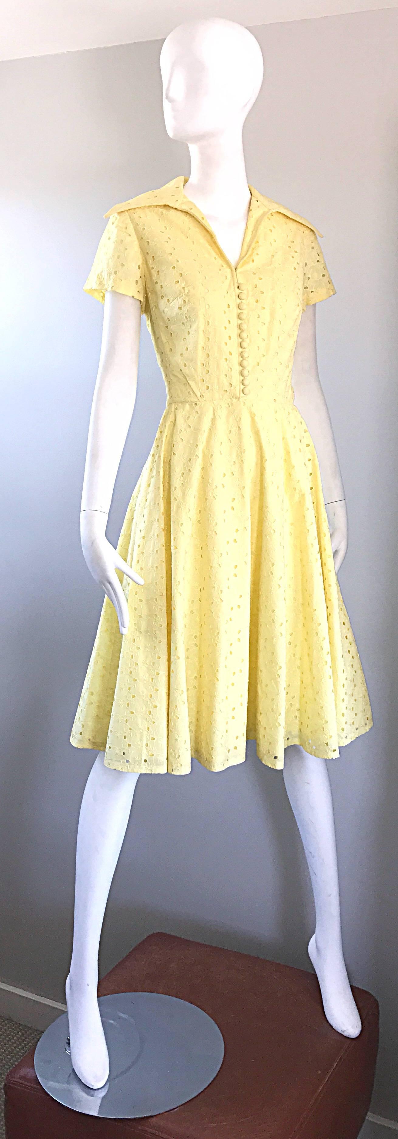 1950s Demi Couture Pale Yellow Eyelet Fit & Flare Short Sleeve Cotton 50s Dress In Excellent Condition In San Diego, CA