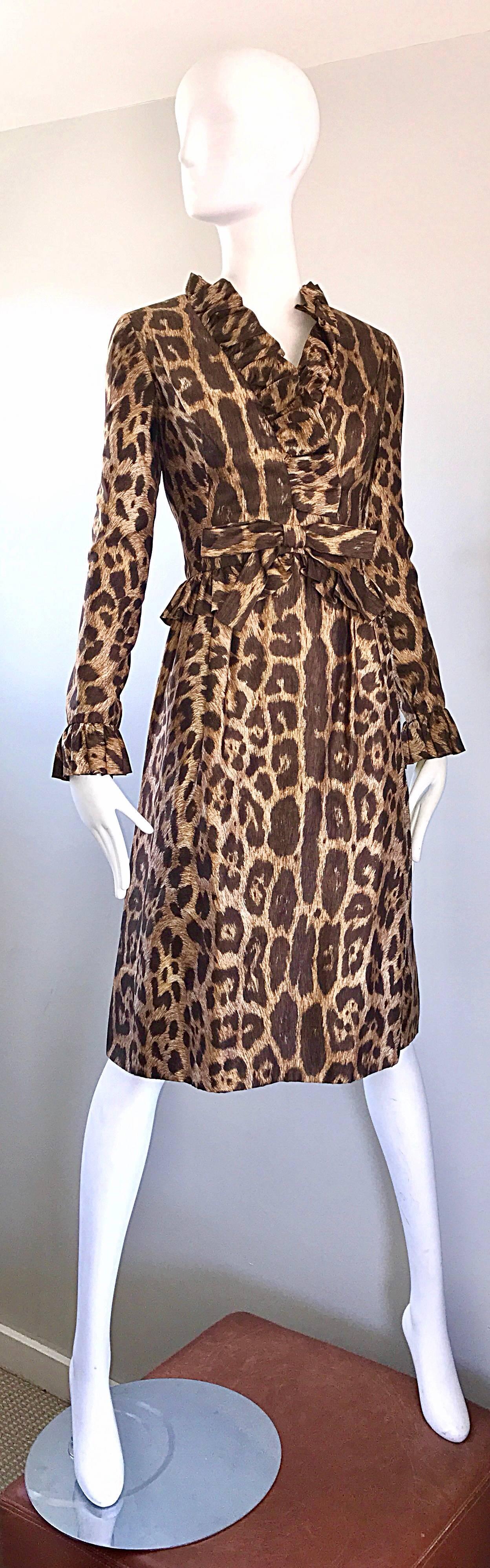 Mollie Parnis 1960s Chic Leopard Cheetah Print Silk Vintage 60s A Line Dress  4