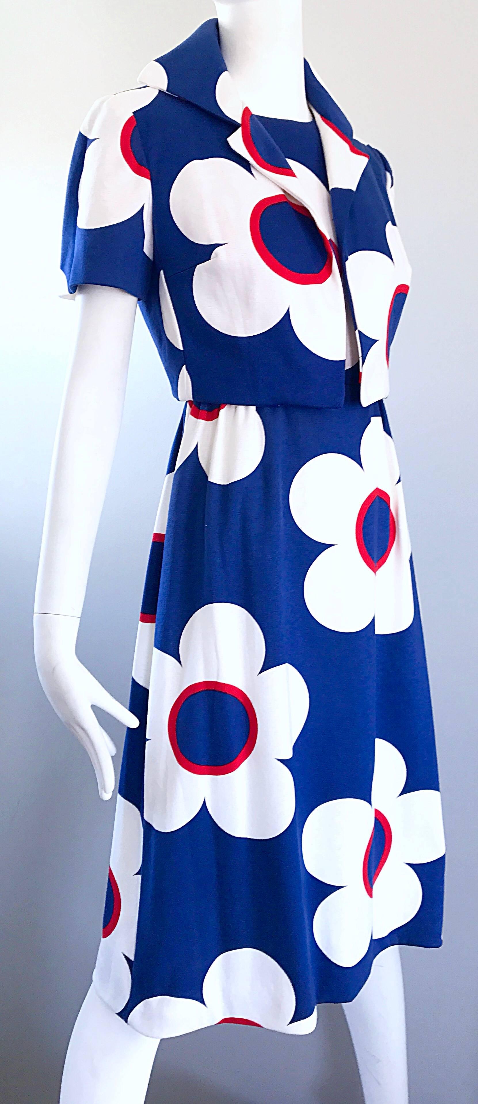 Phenomenal 1960s Navy Blue + Red + White A - Line Dress & Cropped Bolero Jacket In Excellent Condition For Sale In San Diego, CA