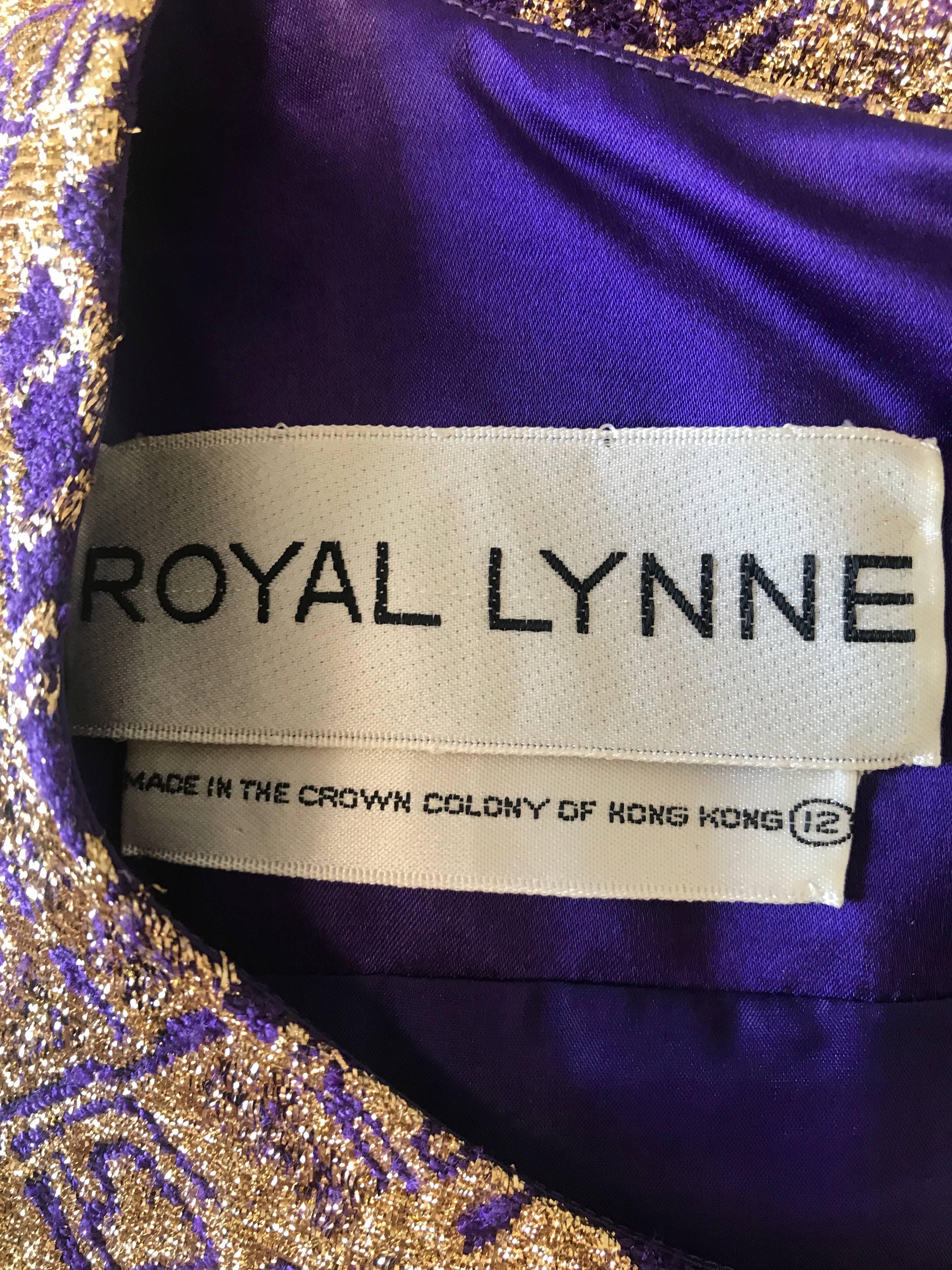 1960s Royal Lynne Gold + Purple Metallic Lurex British Hong Kong A Line Dress  For Sale 3