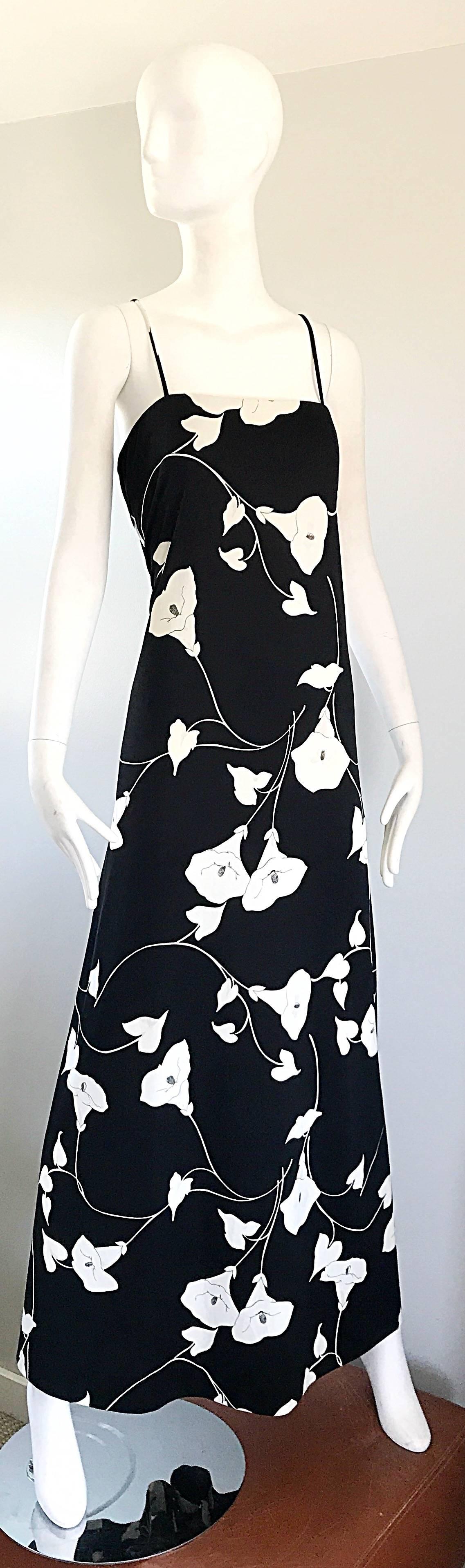 Women's Luis Estevez 1970s Black and White Tulip Print Vintage 70s Maxi Dress Gown 