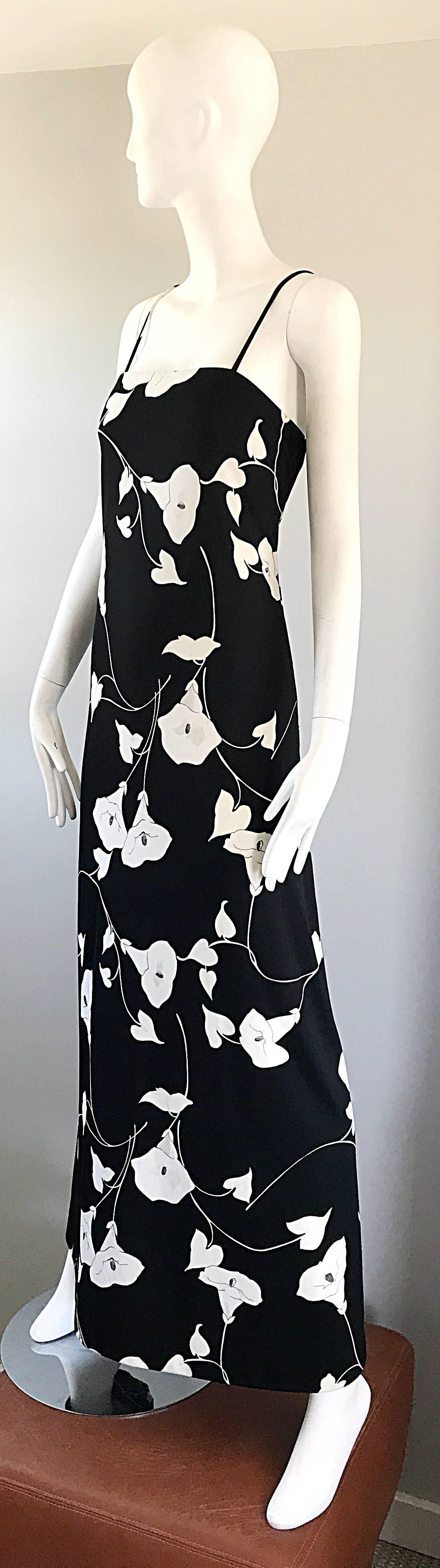 Luis Estevez 1970s Black and White Tulip Print Vintage 70s Maxi Dress Gown  1