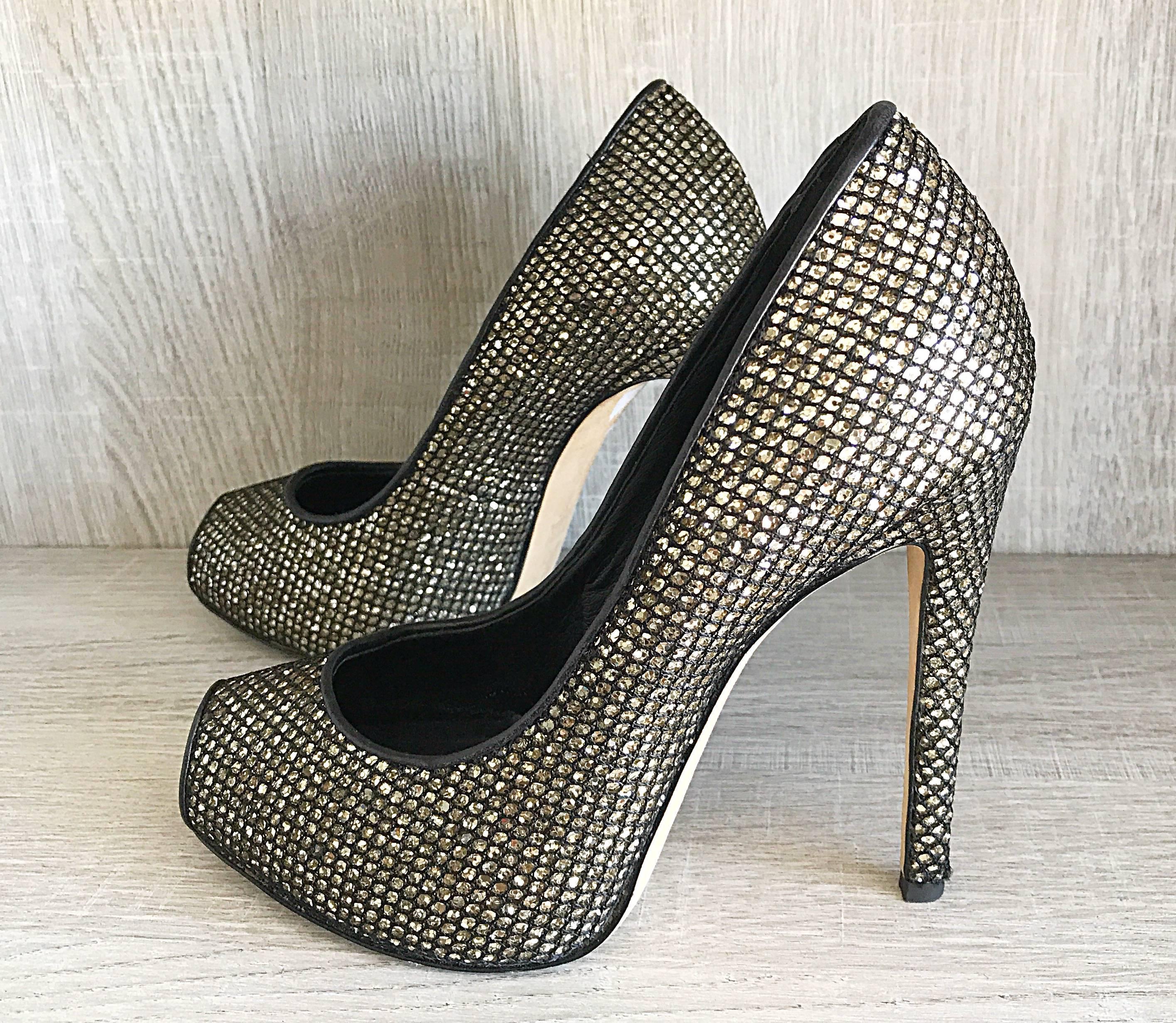 Giuseppe Zanotti Black and Silver Glitter Size 37 / 7 Peep Toe Shoes High Heels For Sale 3