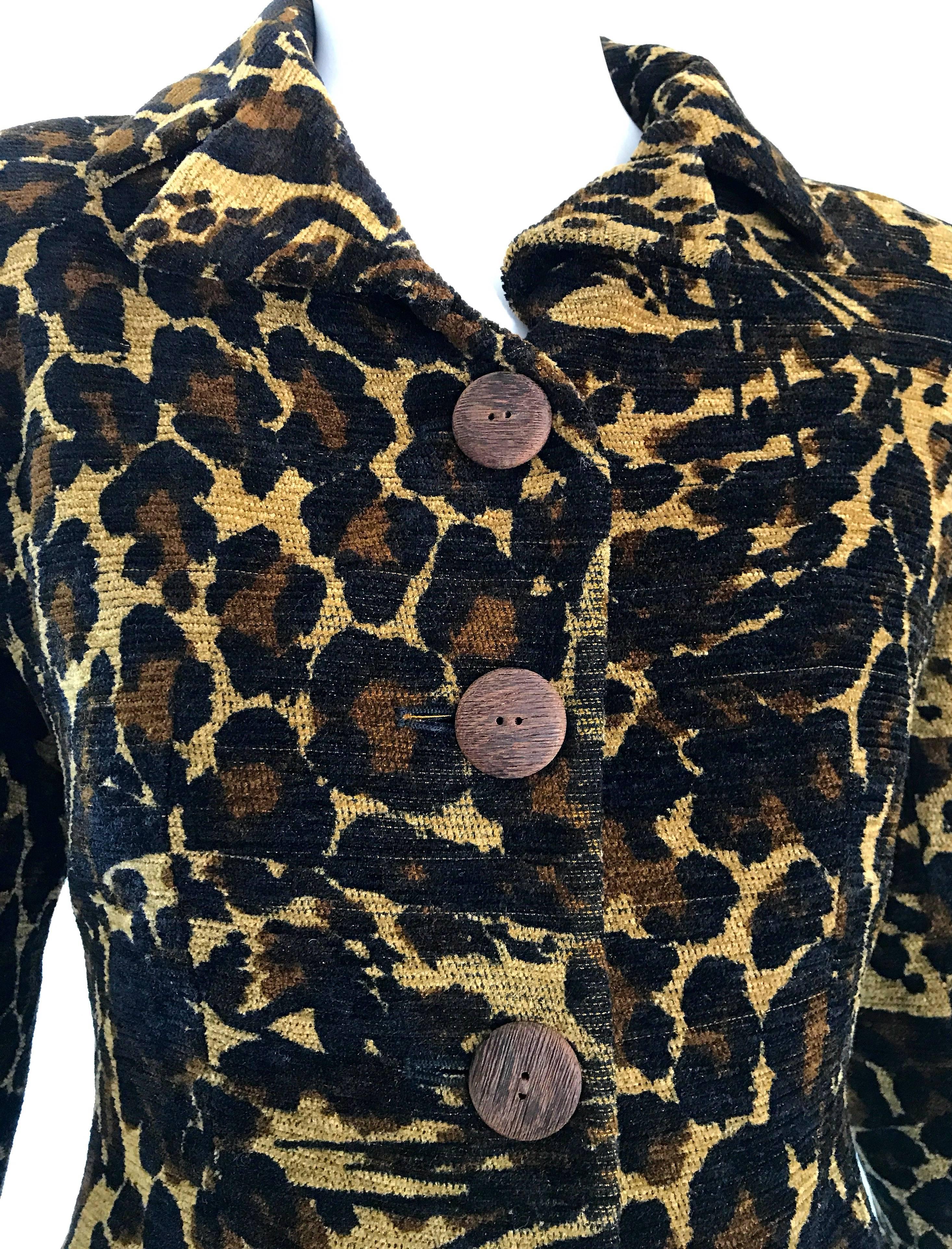 Iconic Yves Saint Laurent 1990s Leopard Print Chenille Vintage 90s Jacket Blazer For Sale 1