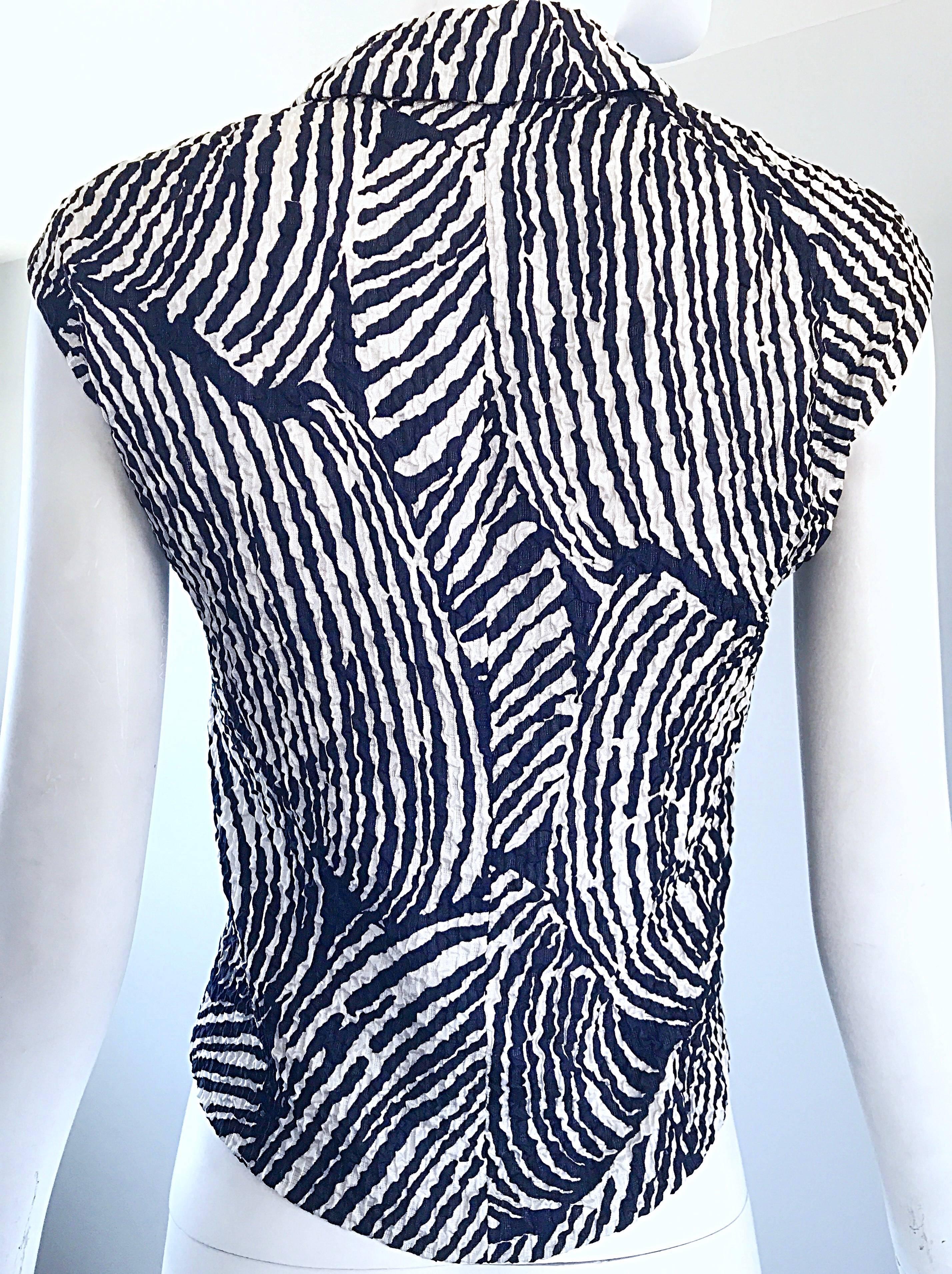 Chic 1960s Navy and White Fingerprint Silk Nautical Vintage 60s Bow Neck Blouse 2