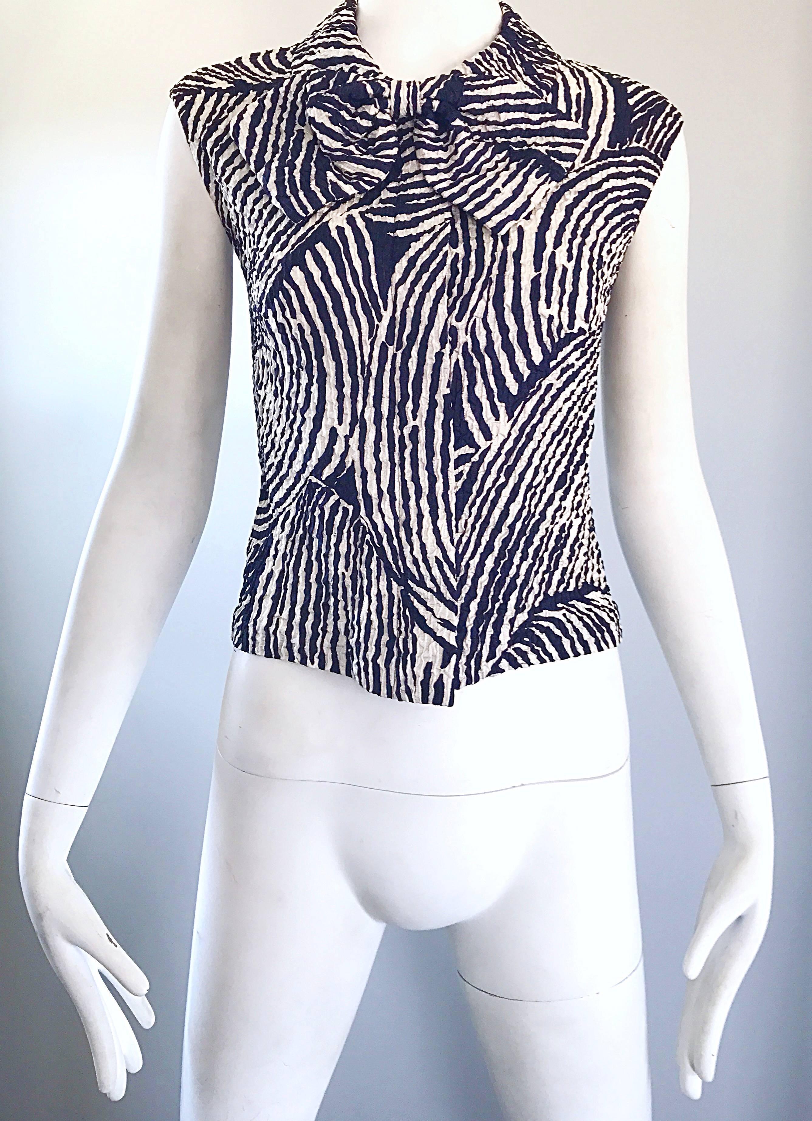 Chic 1960s Navy and White Fingerprint Silk Nautical Vintage 60s Bow Neck Blouse 4