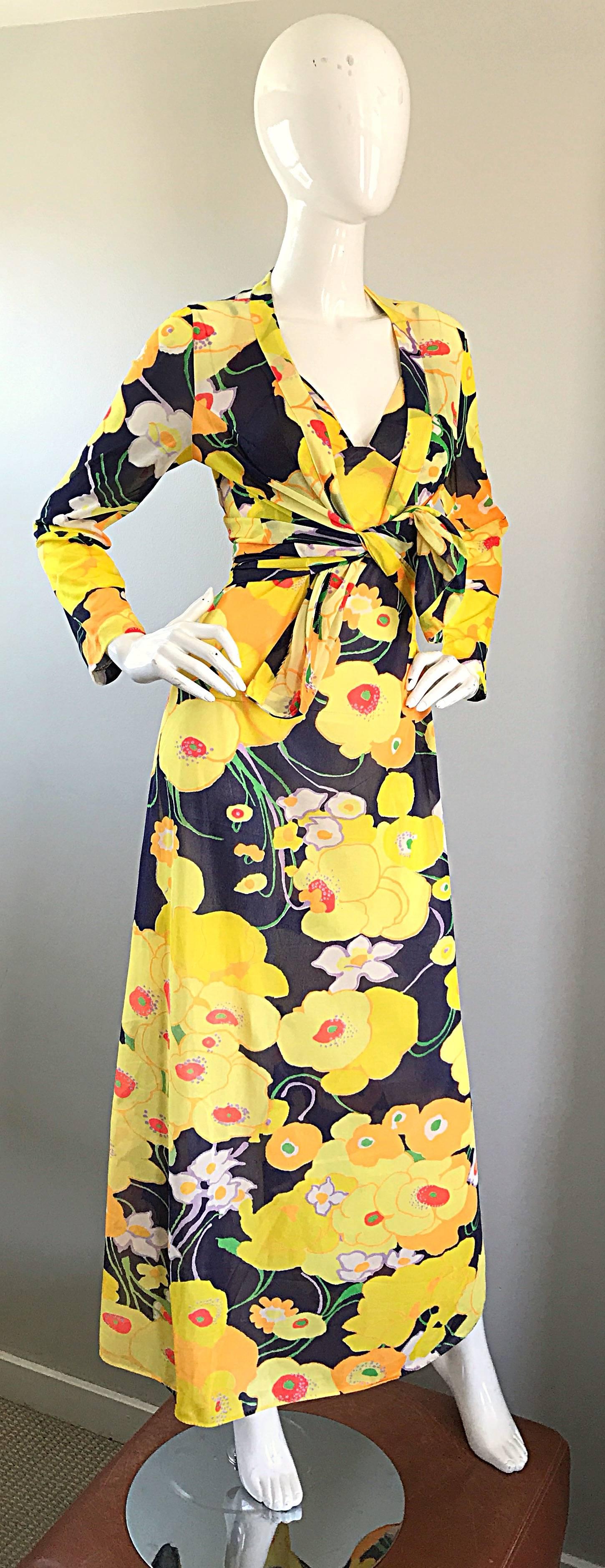 Women's Amazing 1970s Christian Dior Flower Print Vintage 70s Maxi Dress and Jacket Set