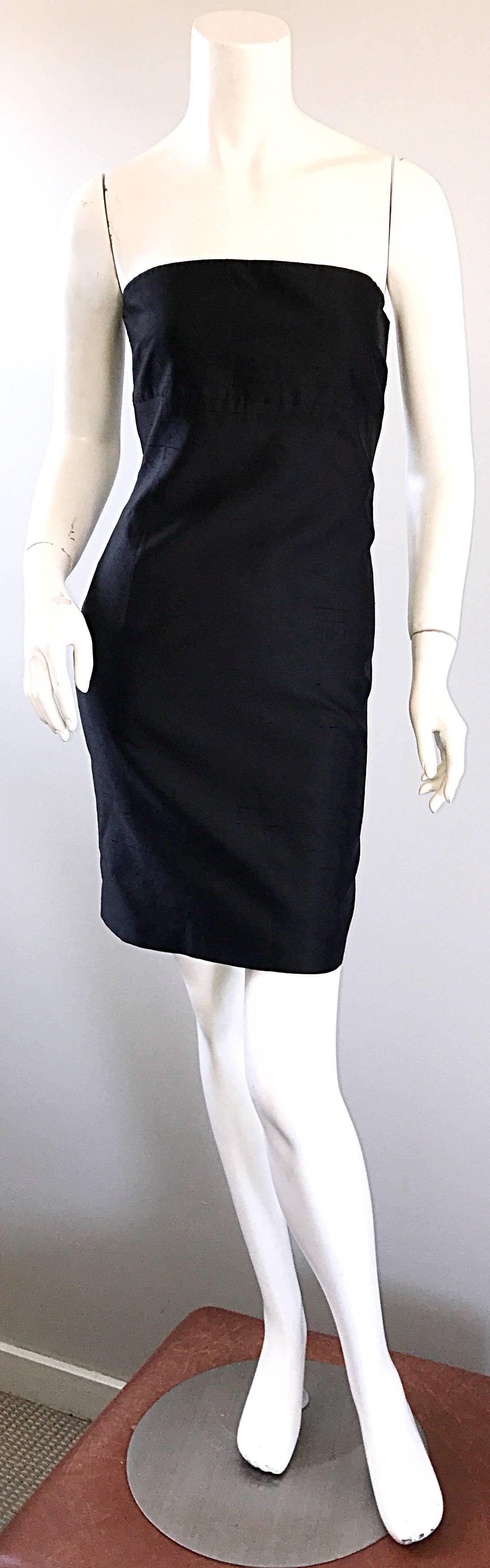 Sexy 90s MICHAEL KORS COLLECTION raw silk shantung strapless bodycon mini dress! Features a boned tailored bodice with a body hugging body. Super flattering fit with heavy attention to detail. Hidden zipper up the side and 
hook-and-eye closure.