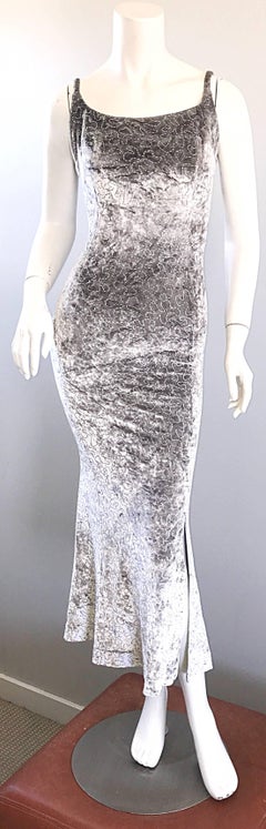1990 Janine of London Lillie Rubin Vestido de terciopelo aplastado gris plateado metalizado