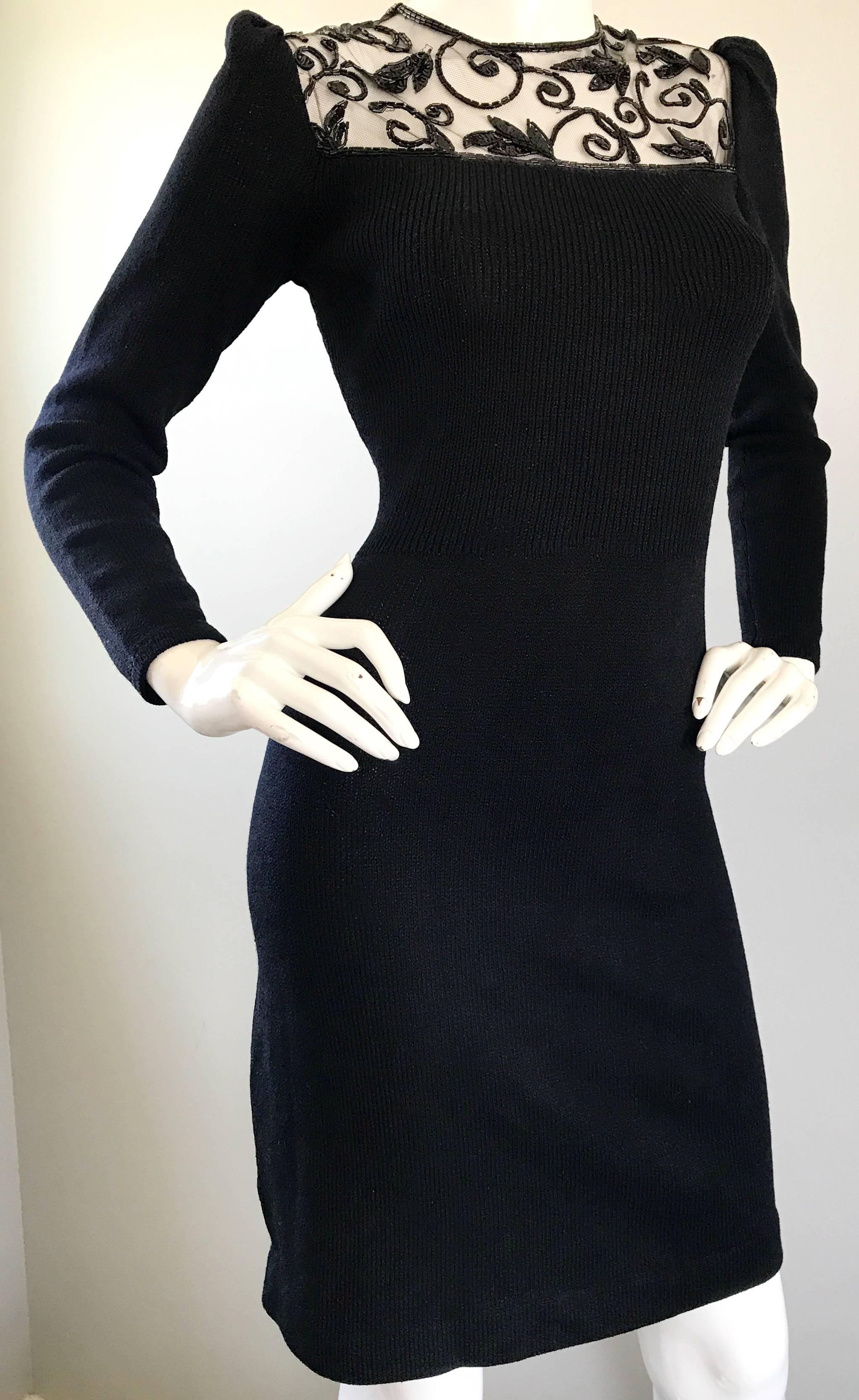 Vintage St John by Marie Gray Black Santana Knit Sequin Cut-Out Back 1990s Dress In Excellent Condition In San Diego, CA