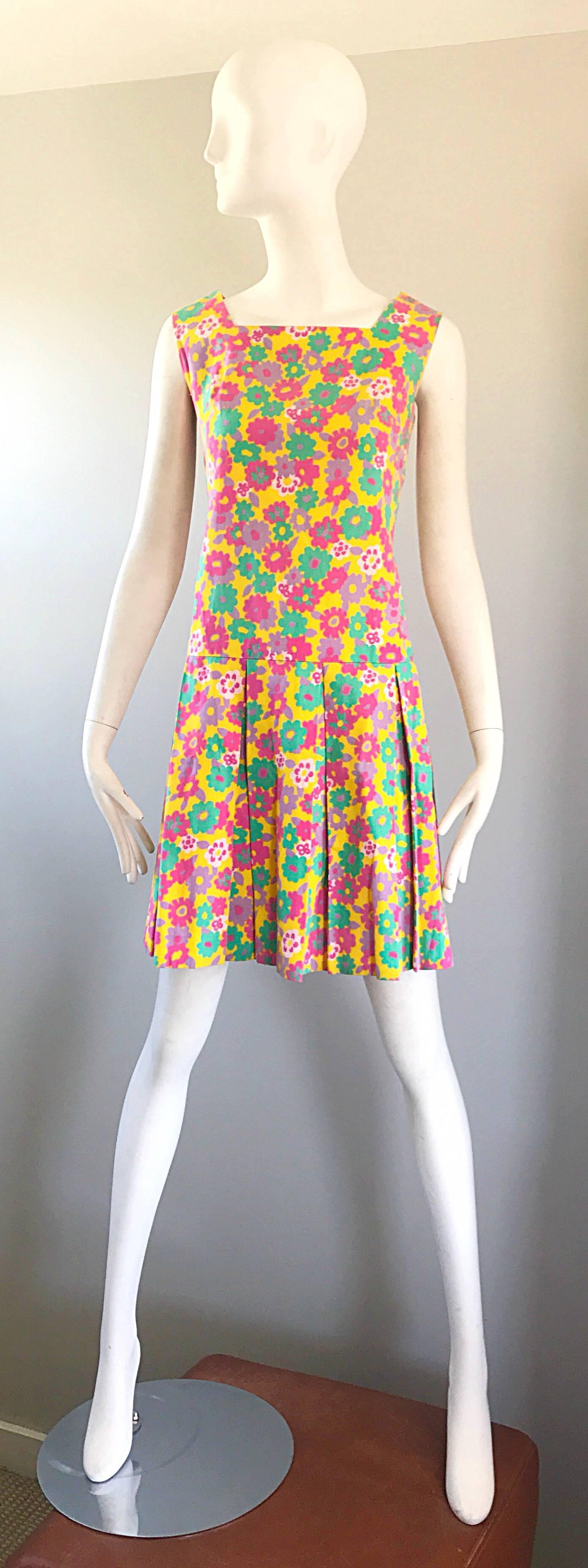 1960s Yellow + Pink + Green Flower Power Cotton Vintage 60s Scooter Dress Twiggy For Sale 2