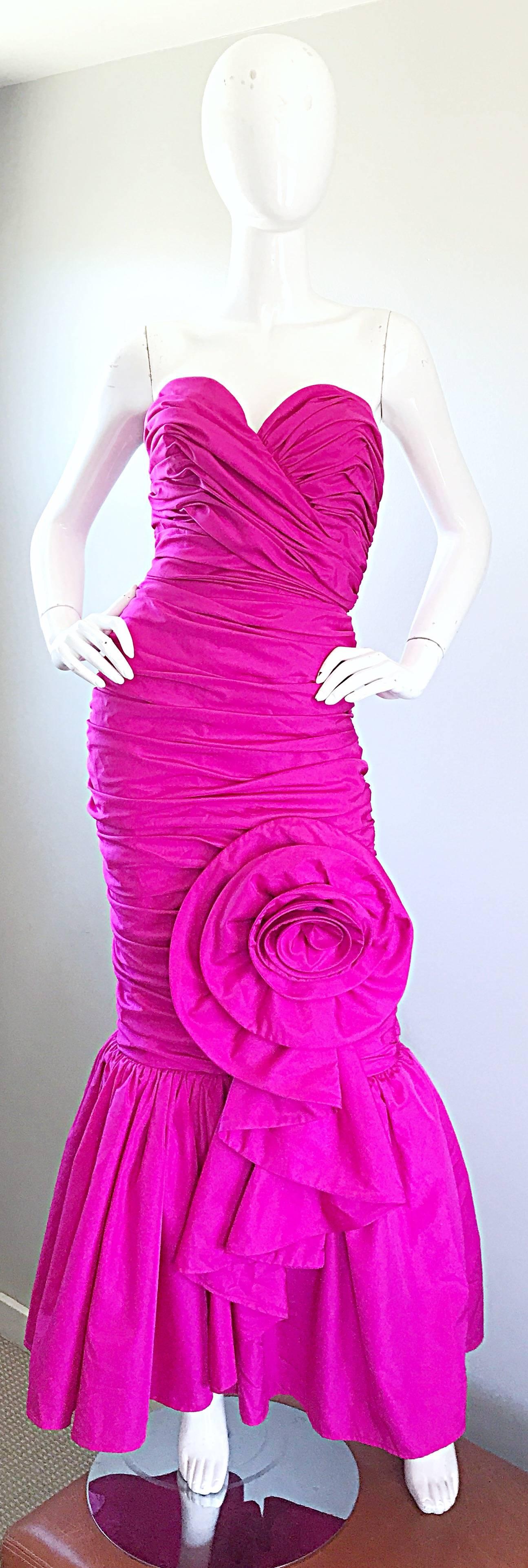 Amazing vintage 80s LILLI DIAMOND magenta strapless taffeta gown and extra large stole! Features a flattering ruched bodice, with a mermaid hem and origami flower detail. Hidden zipper up the side with hook-and-eye closure. Couture quality, with so