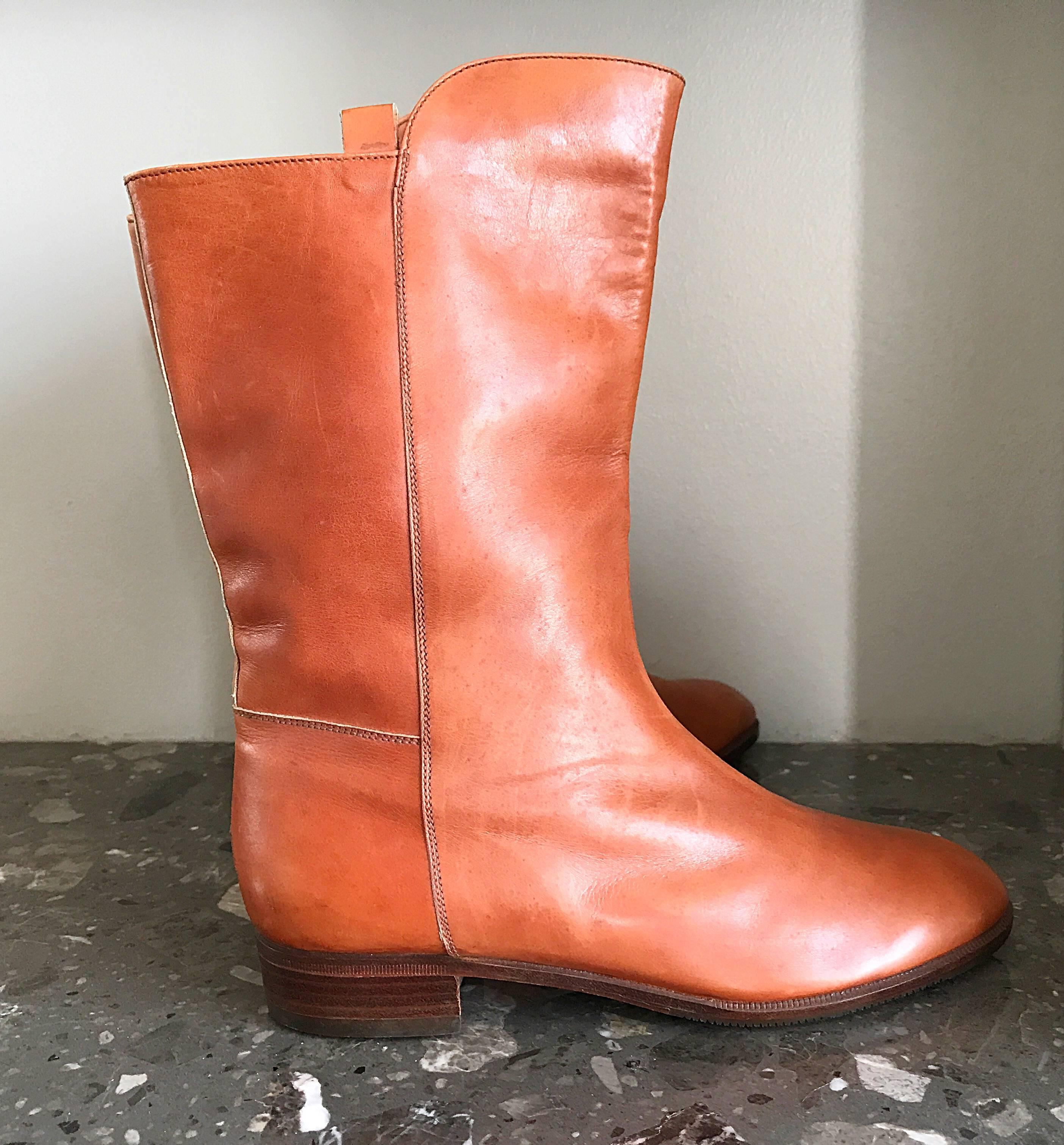New 1980 Perry Ellis Size 6 Tan Saddle Leather Deadstock Calf Booties Boots en vente 1