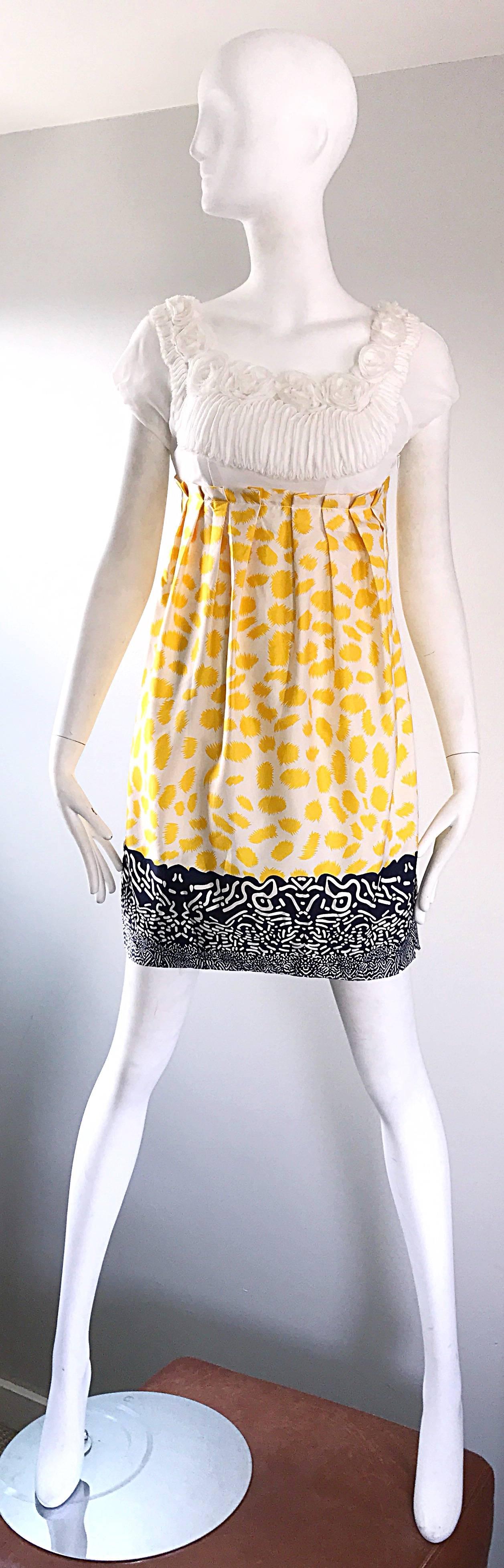 Marc Jacobs Collection White Yellow Blue Short Sleeve Size 2 Sac Nanydoll Dress For Sale 1