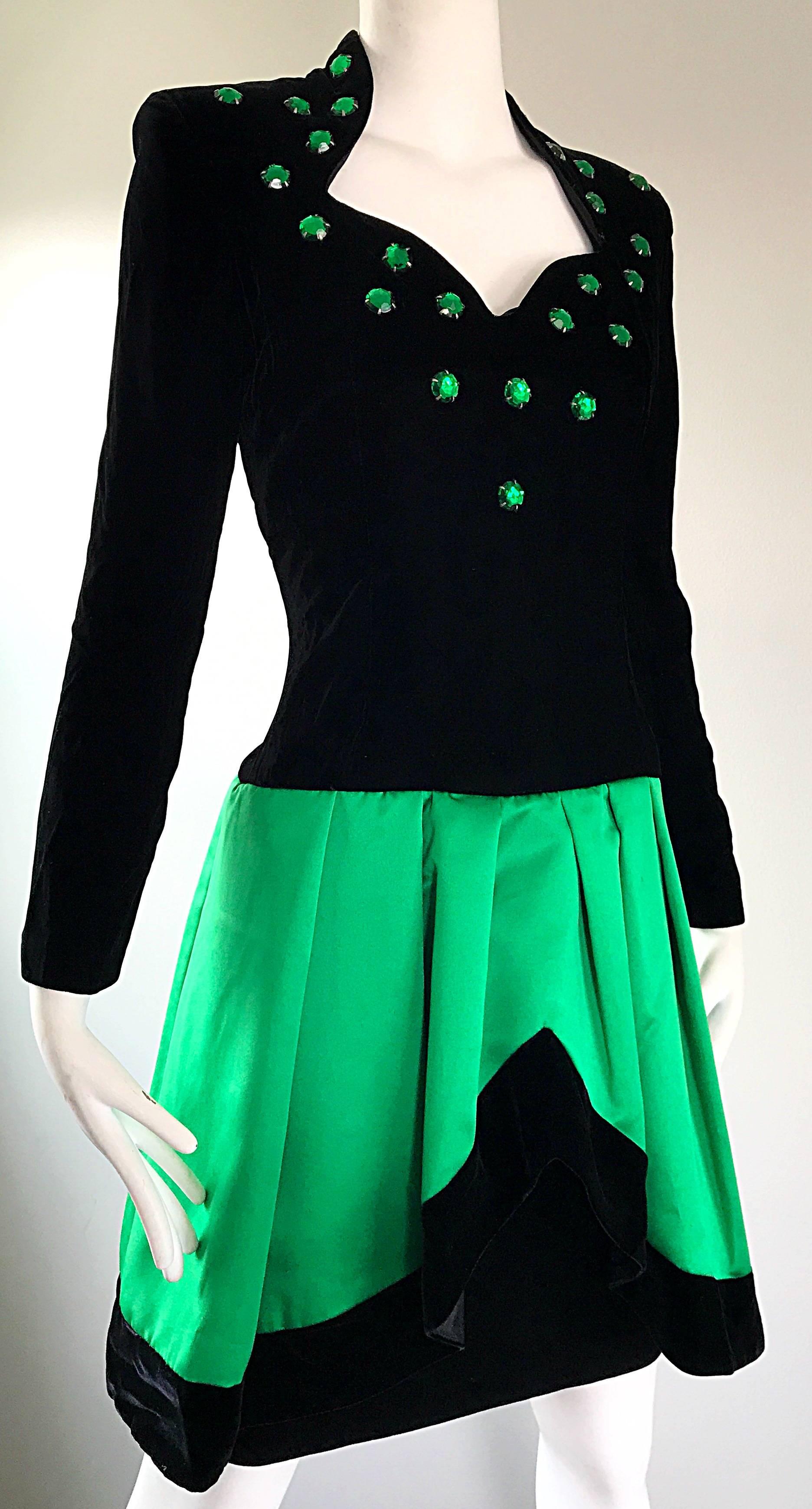 Lillie Rubin 1990s Emerald Green Black Size 8 Rhinestone Vintage Fit Flare Dress In Excellent Condition In San Diego, CA