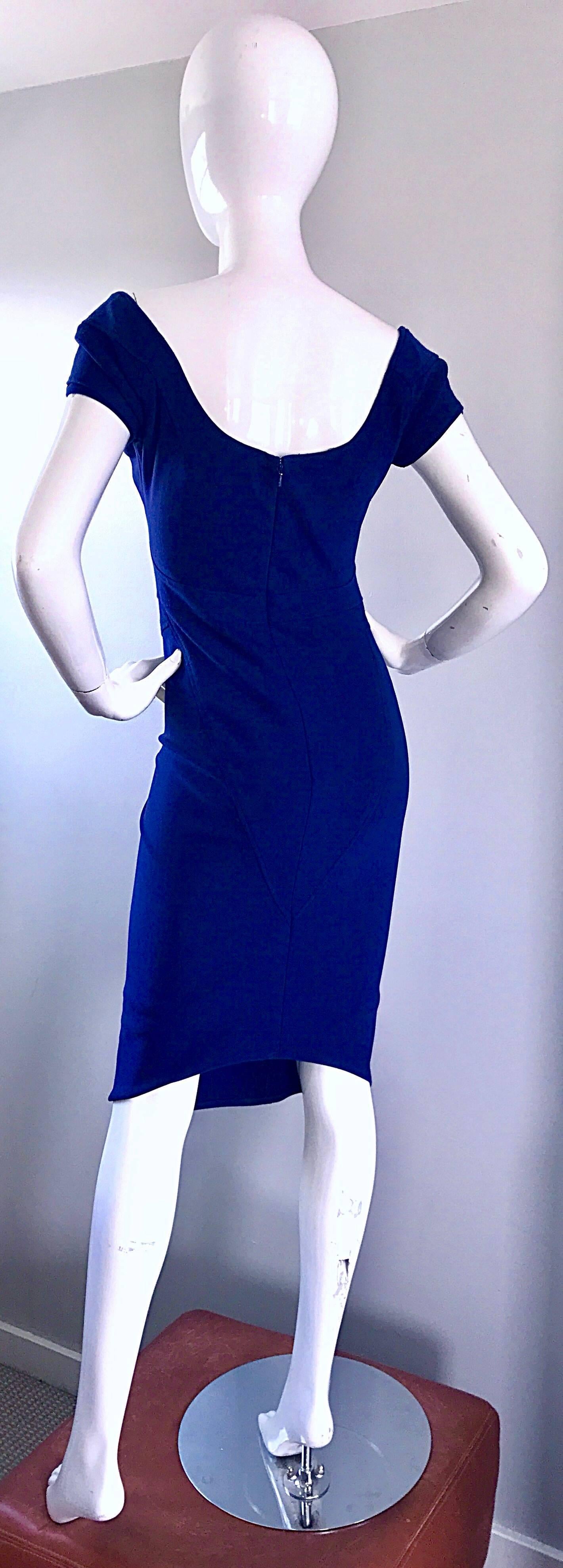 Women's Zac Posen Early 2000s Navy Blue Size 2 / 4 Bodycon Cap Sleeve Dress For Sale