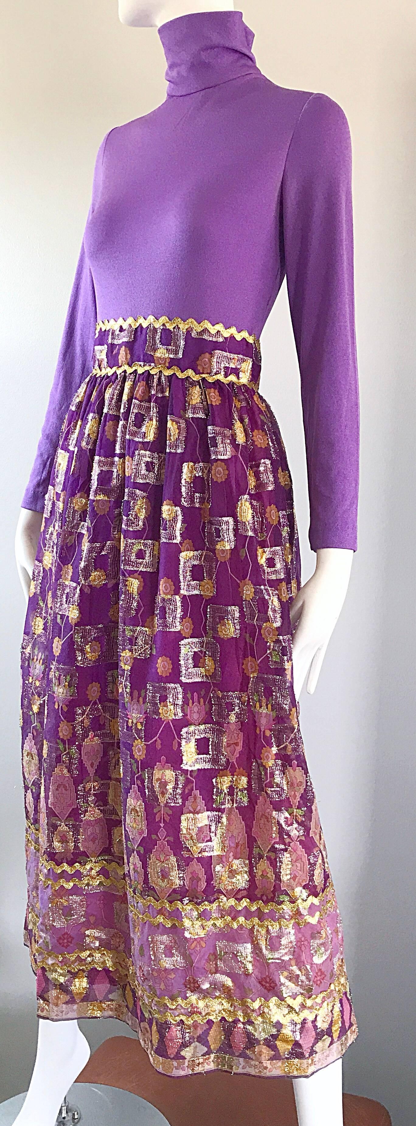 Beautiful 1970s Purple Lavender Ethnic Batik Print High Neck Vintage Midi Dress In Excellent Condition In San Diego, CA
