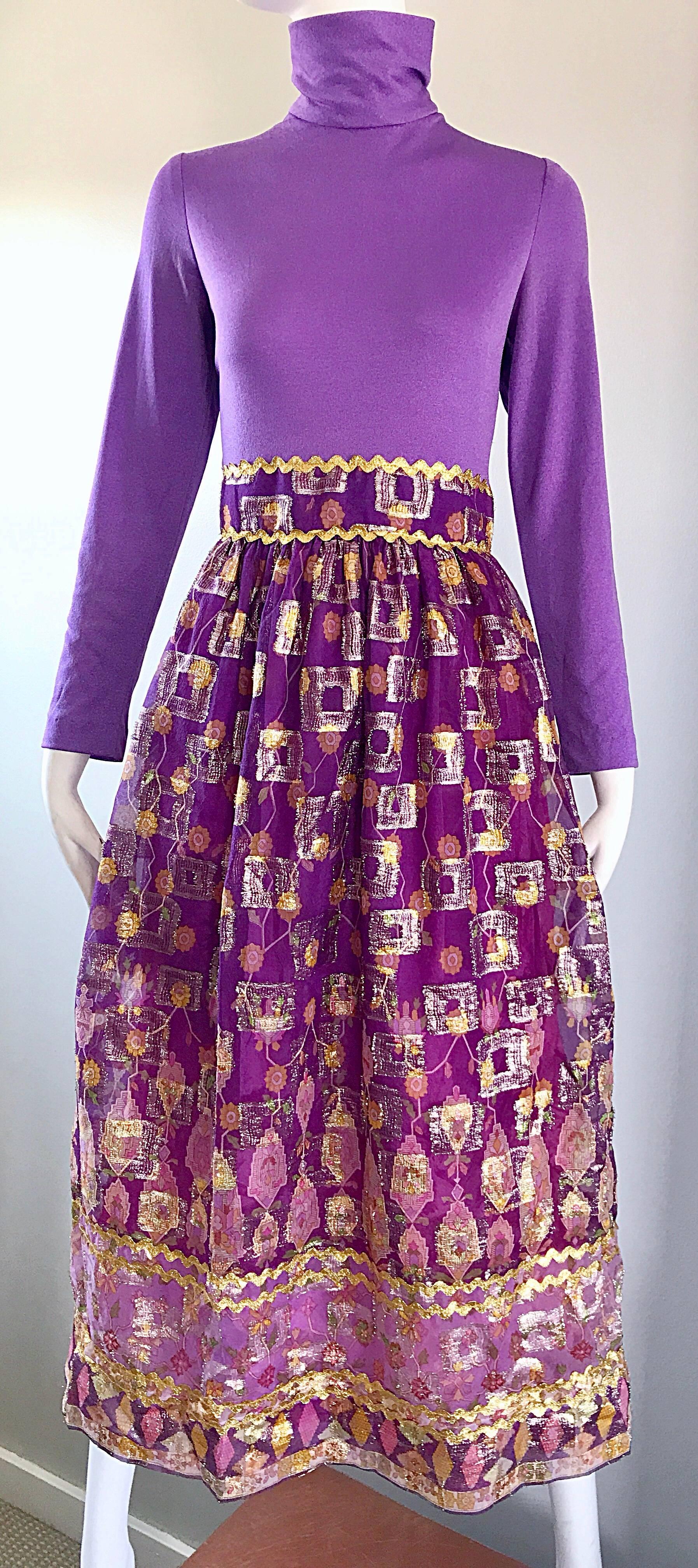 Beautiful 1970s Purple Lavender Ethnic Batik Print High Neck Vintage Midi Dress 2