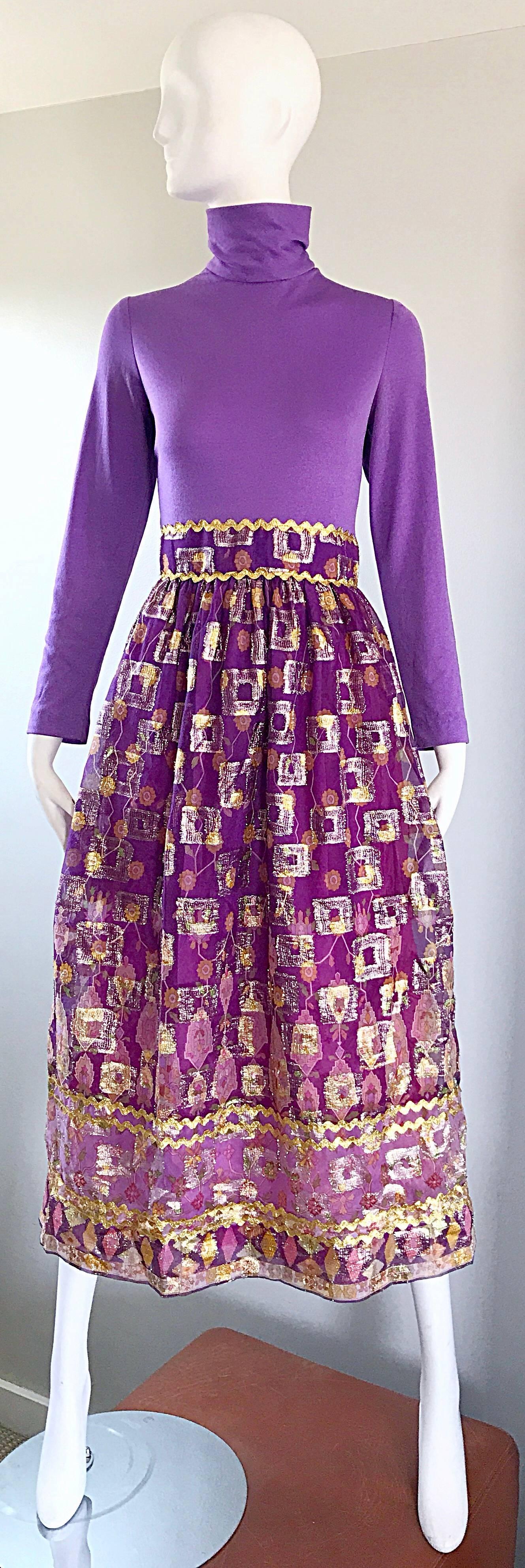 Beautiful 1970s Purple Lavender Ethnic Batik Print High Neck Vintage Midi Dress 5